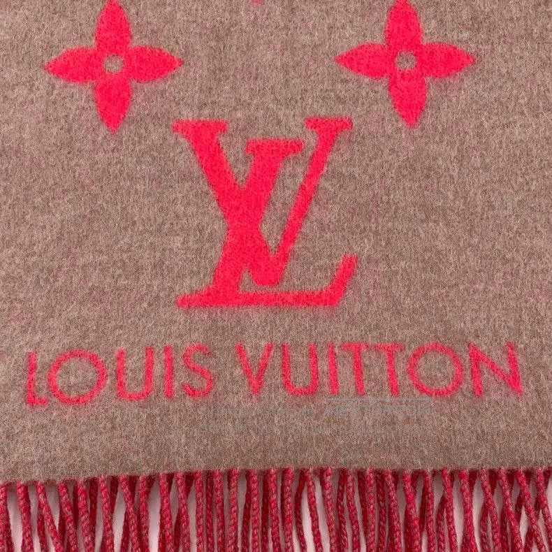 Louis Vuitton Louis Vuitton Pink logo presbyopic printed cashmere fringe Size ONE SIZE - 5 Thumbnail