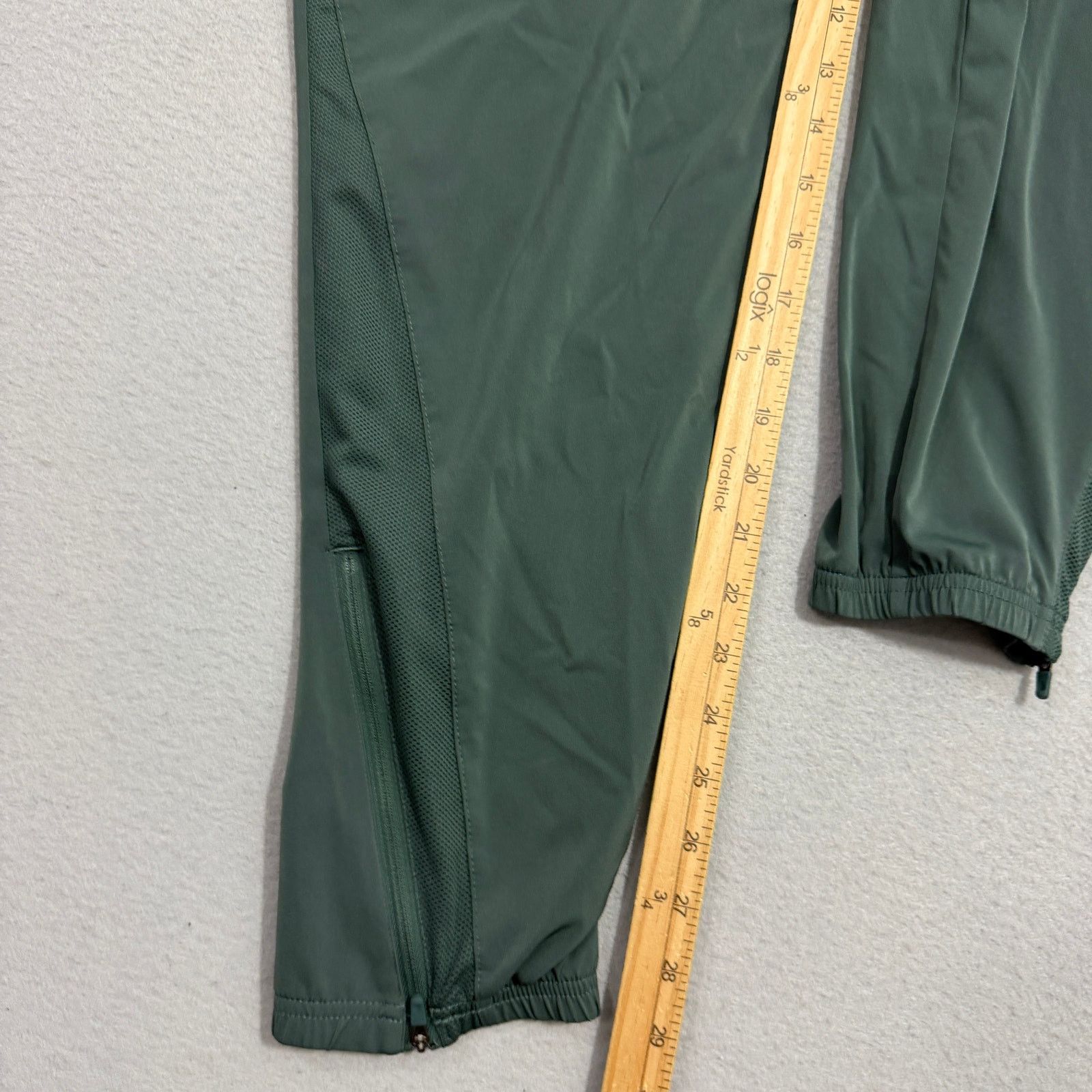 Nike Nike Form Dri-FIT Standard-Fit Tapered-Leg Training Pants Size US 32 / EU 48 - 7 Thumbnail