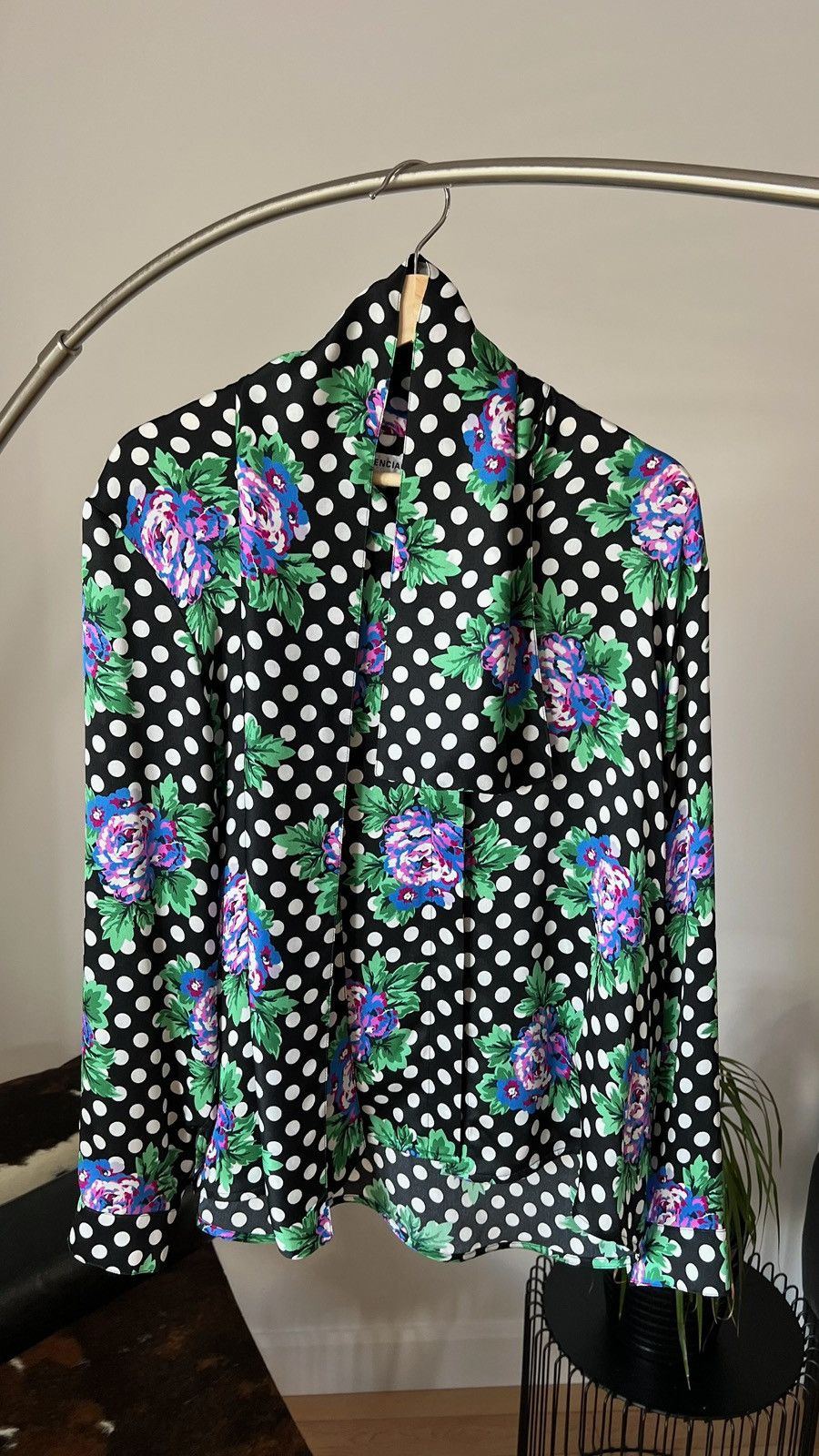 Balenciaga Balenciaga Flowers Polka Dot silk shirt Size XXS / US 00 / IT 34 - 1 Thumbnail
