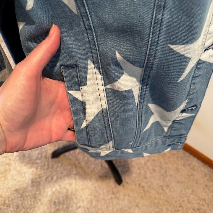 Other Altar'd State Women's Star Denim Jacket Blue Geometric Size Size L / US 10 / IT 46 - 3 Thumbnail
