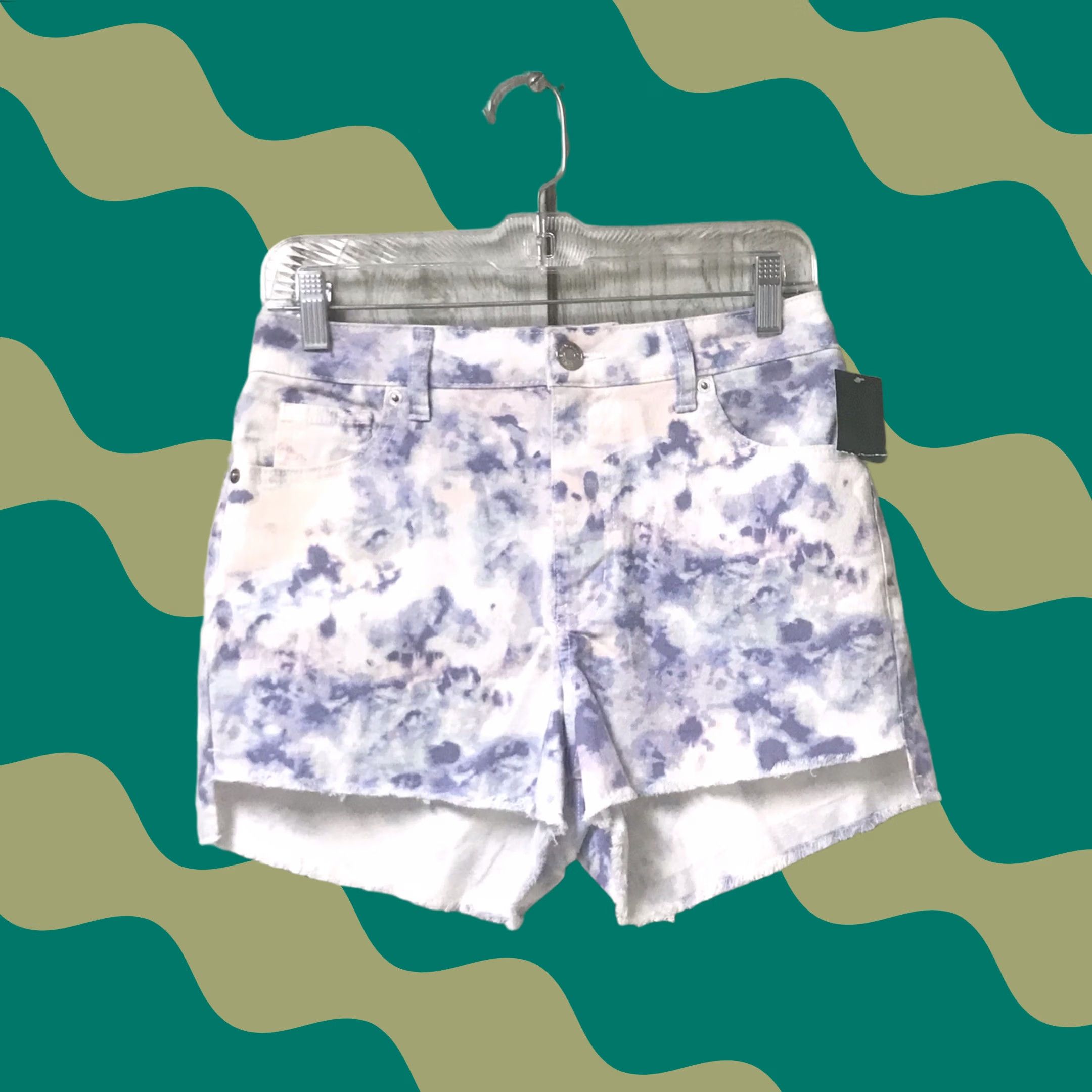 Vintage Wild Fable Women Tie-Dye Cutoff High-Rise Stretch Denim Shorts 8 Purple Frayed Hem 2" Inseam Casual Hipster 90s Vintage: No Size 30" / US 8 / IT 44 - 1 Thumbnail