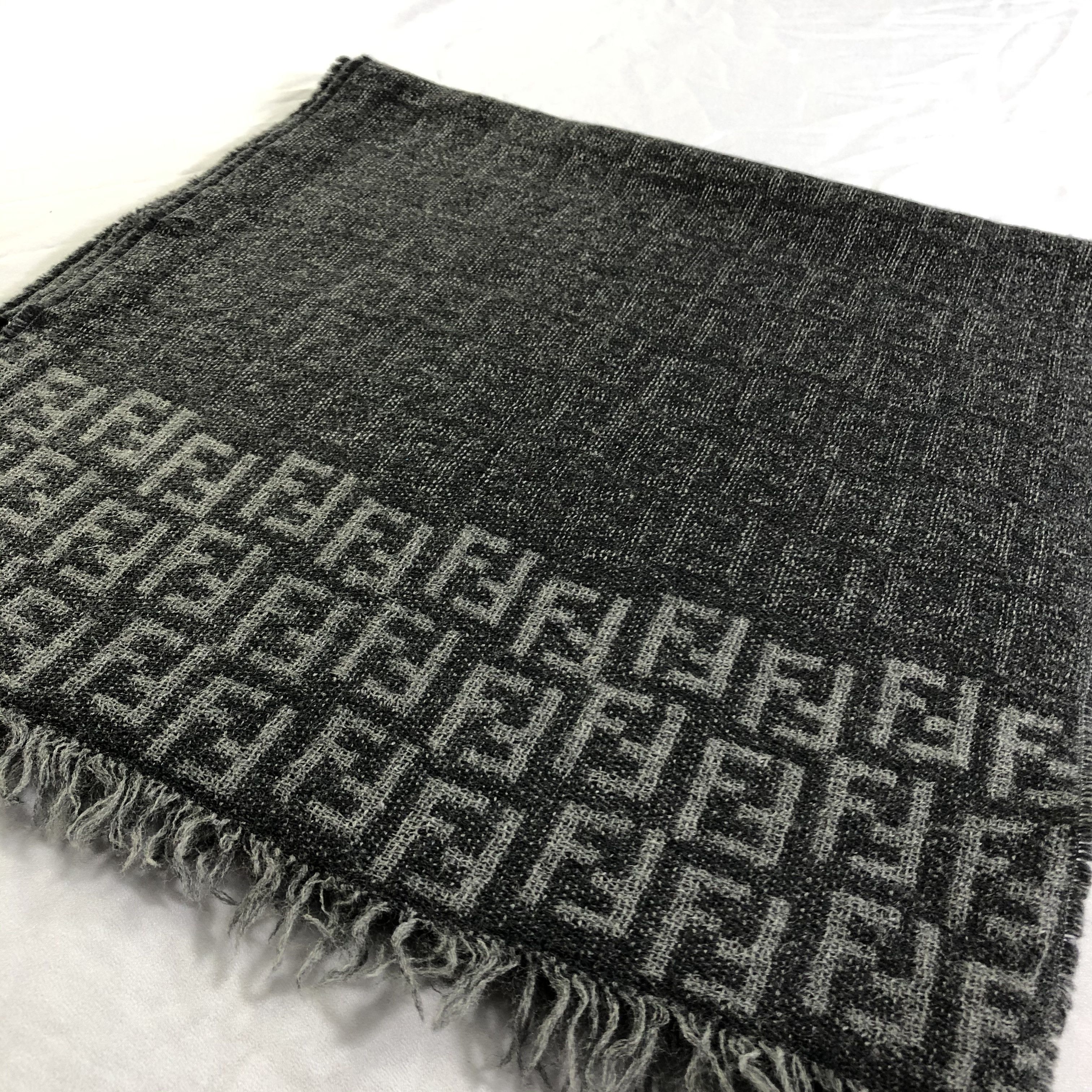 Fendi Fendi Monogram Wool Scarf Muffler Neckwear V2389 Size ONE SIZE - 4 Thumbnail