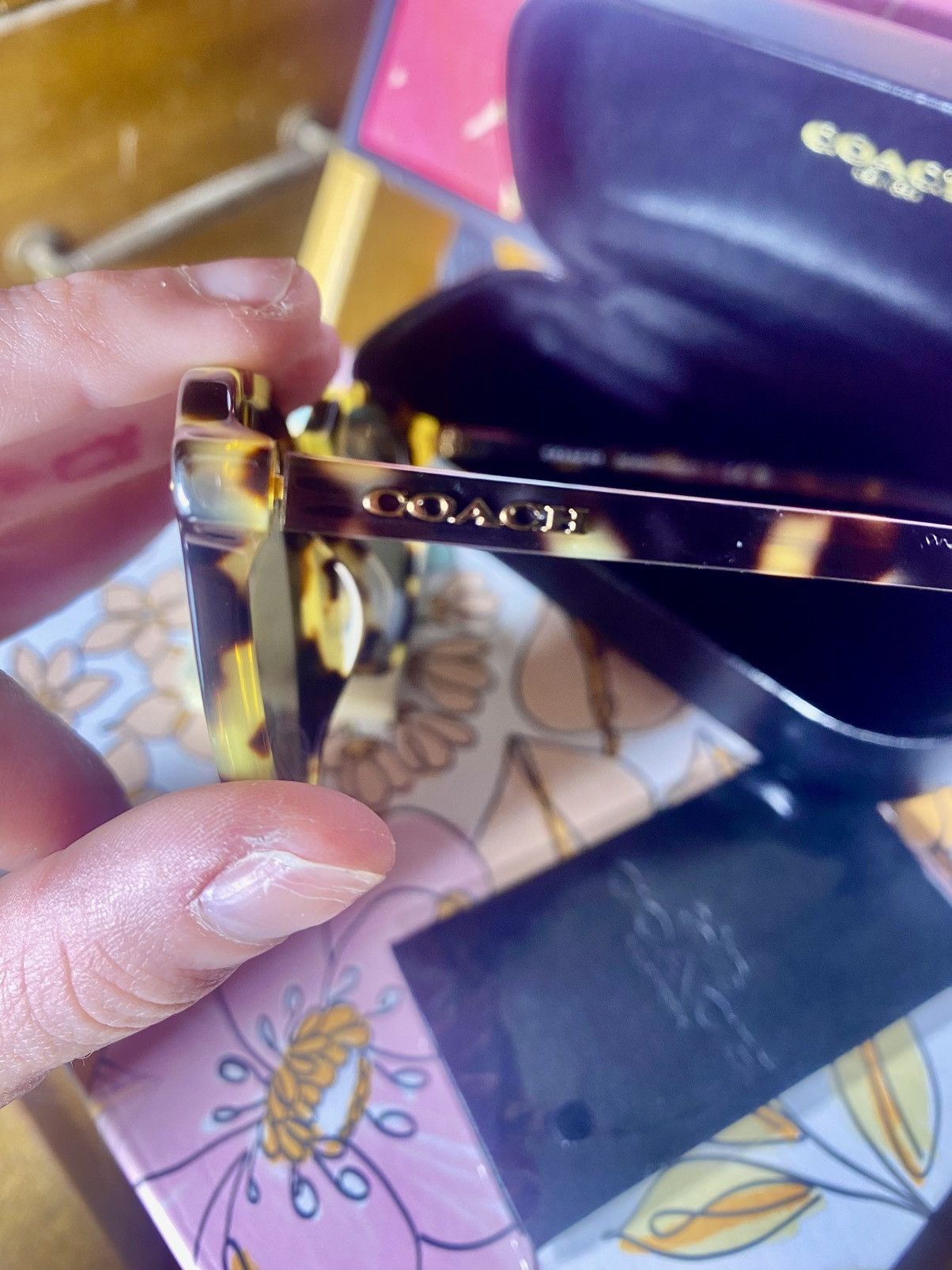 Coach Coach Tortoise Shell Sunglasses BRAND NEW!! 🔥🔥 Size ONE SIZE - 4 Thumbnail