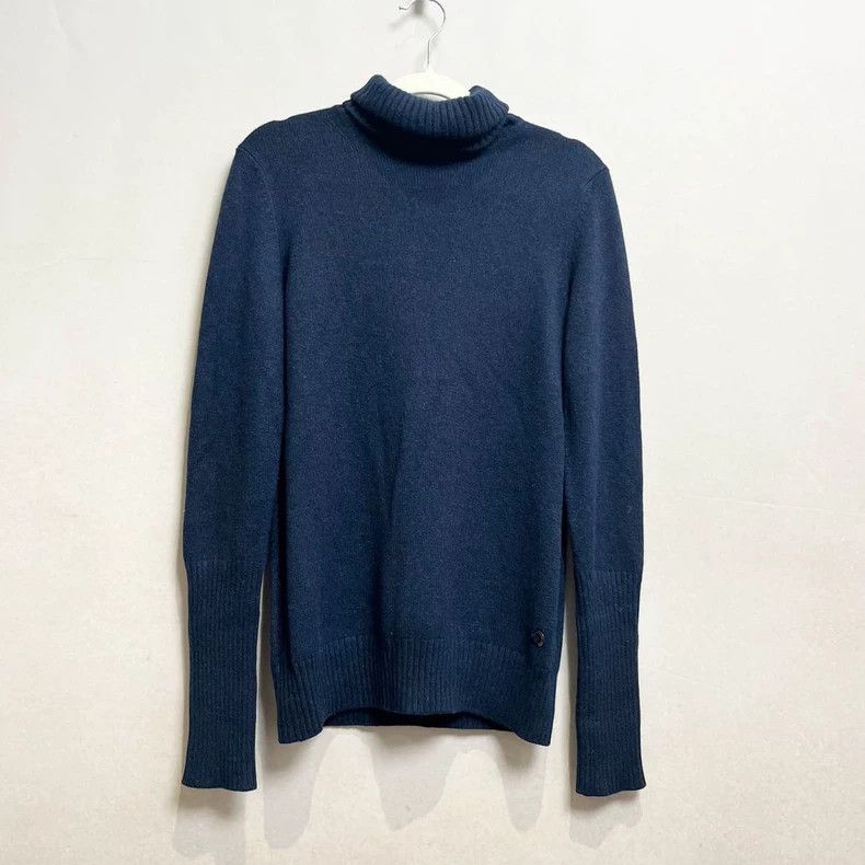 LORO PIANA Blue cashmere high collar sweater