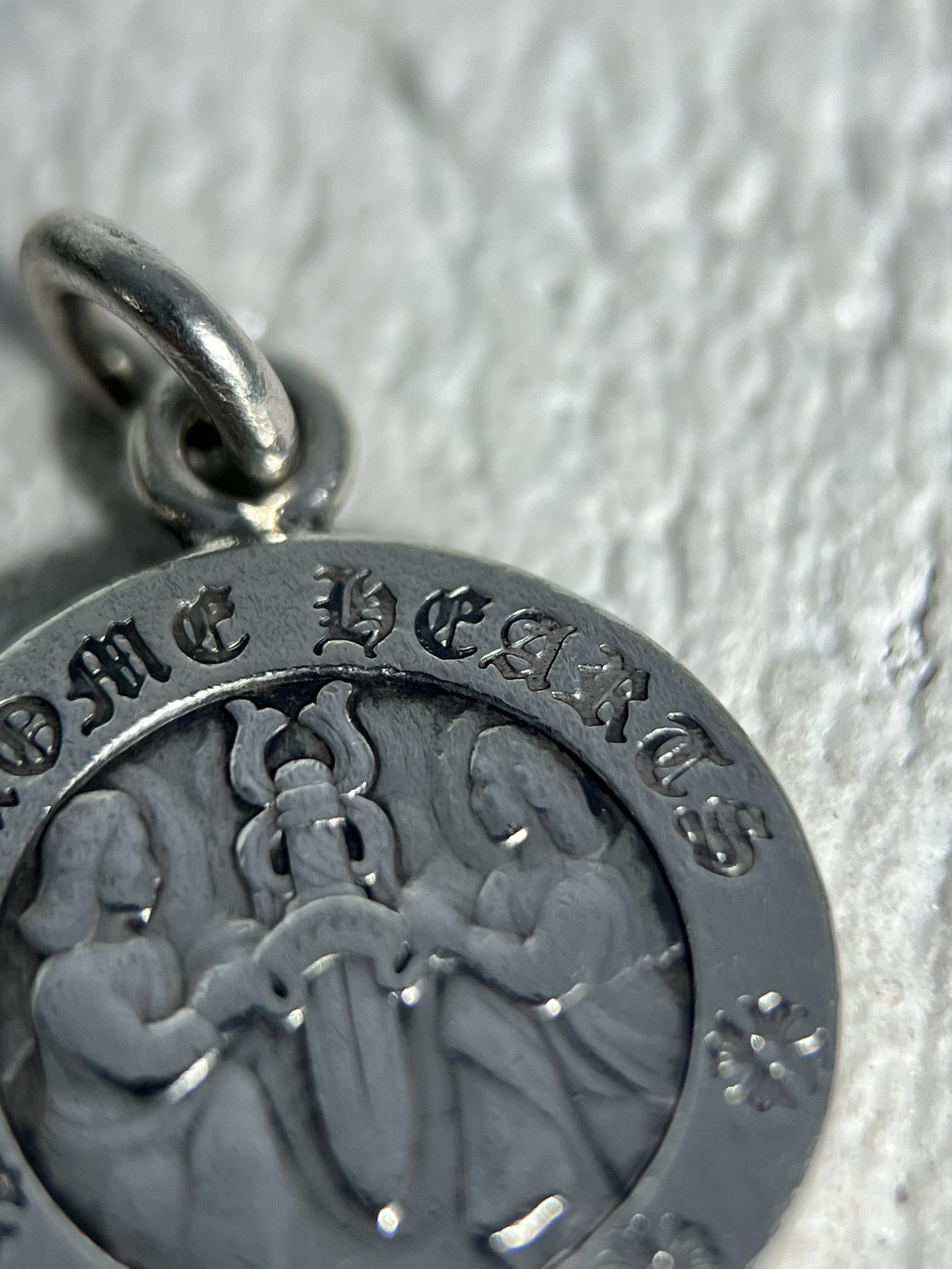 Chrome Hearts Chrome Hearts Dagger Medallion Pendant Charm Silver Size ONE SIZE - 6 Thumbnail