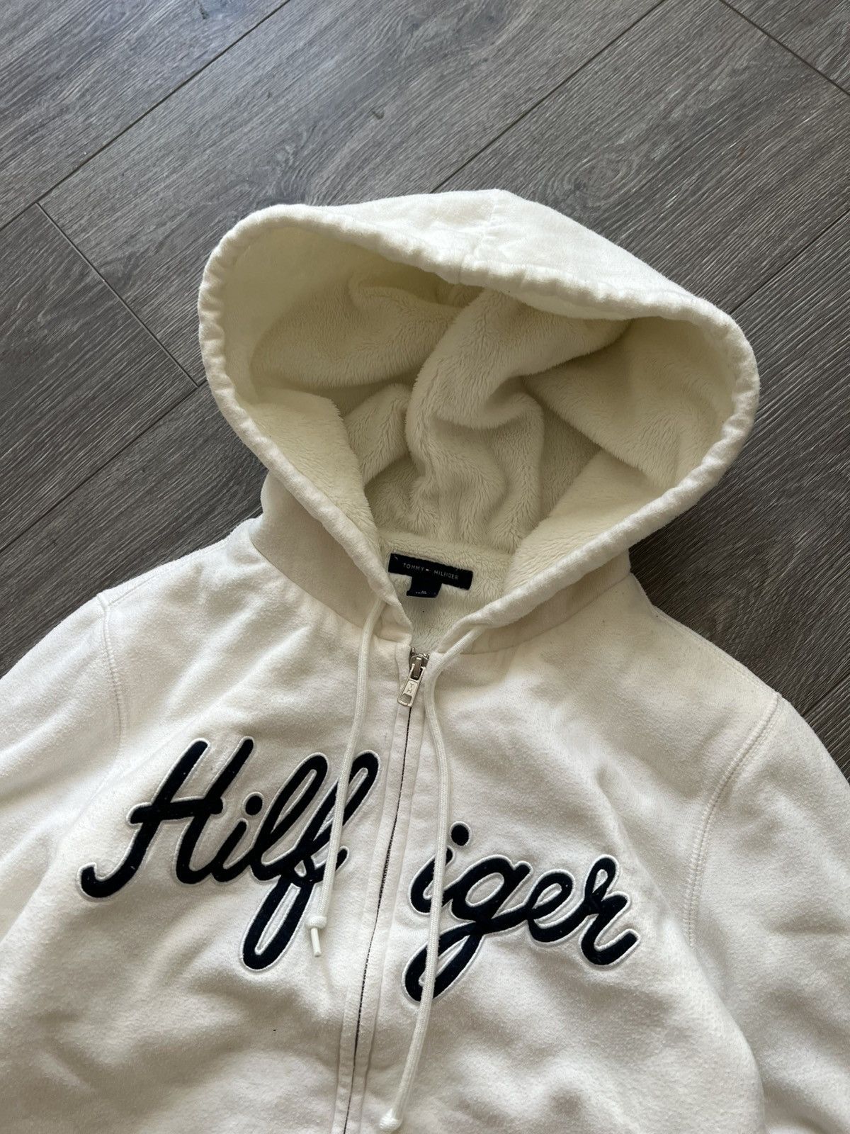 Tommy Hilfiger Vintage Y2K Tommy Hilfiger Fur Hoodie Size M / US 6-8 / IT 42-44 - 3 Thumbnail