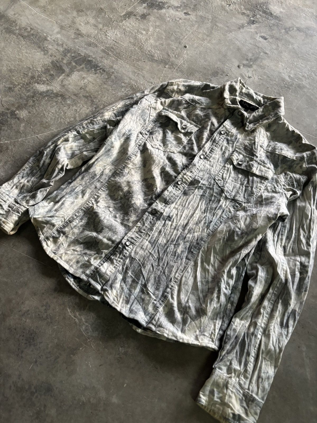 20471120 × If Six Was Nine × In The Attic sick in the attic floral motive overprint button up shirt Size US L / EU 52-54 / 3 - 11 Thumbnail