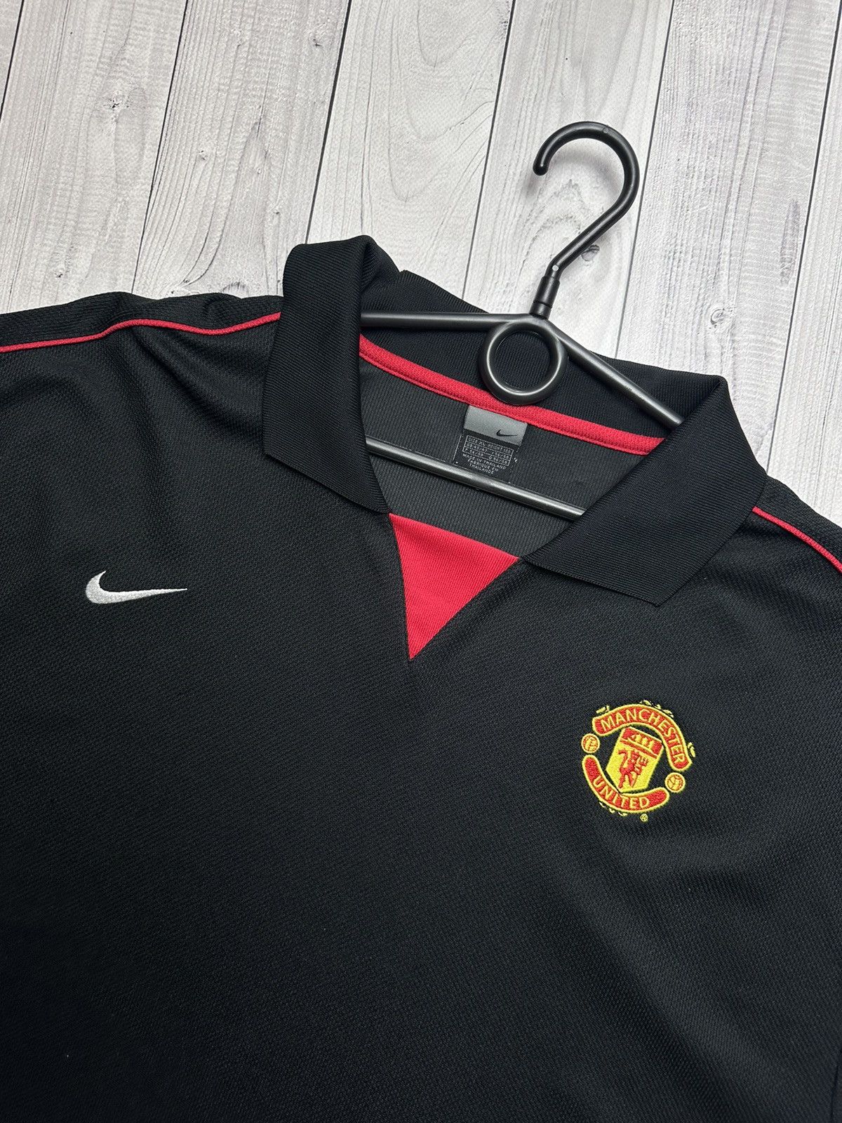Vintage Vintage Nike soccer polo black Manchester United size XL Size US XL / EU 56 / 4 - 3 Thumbnail