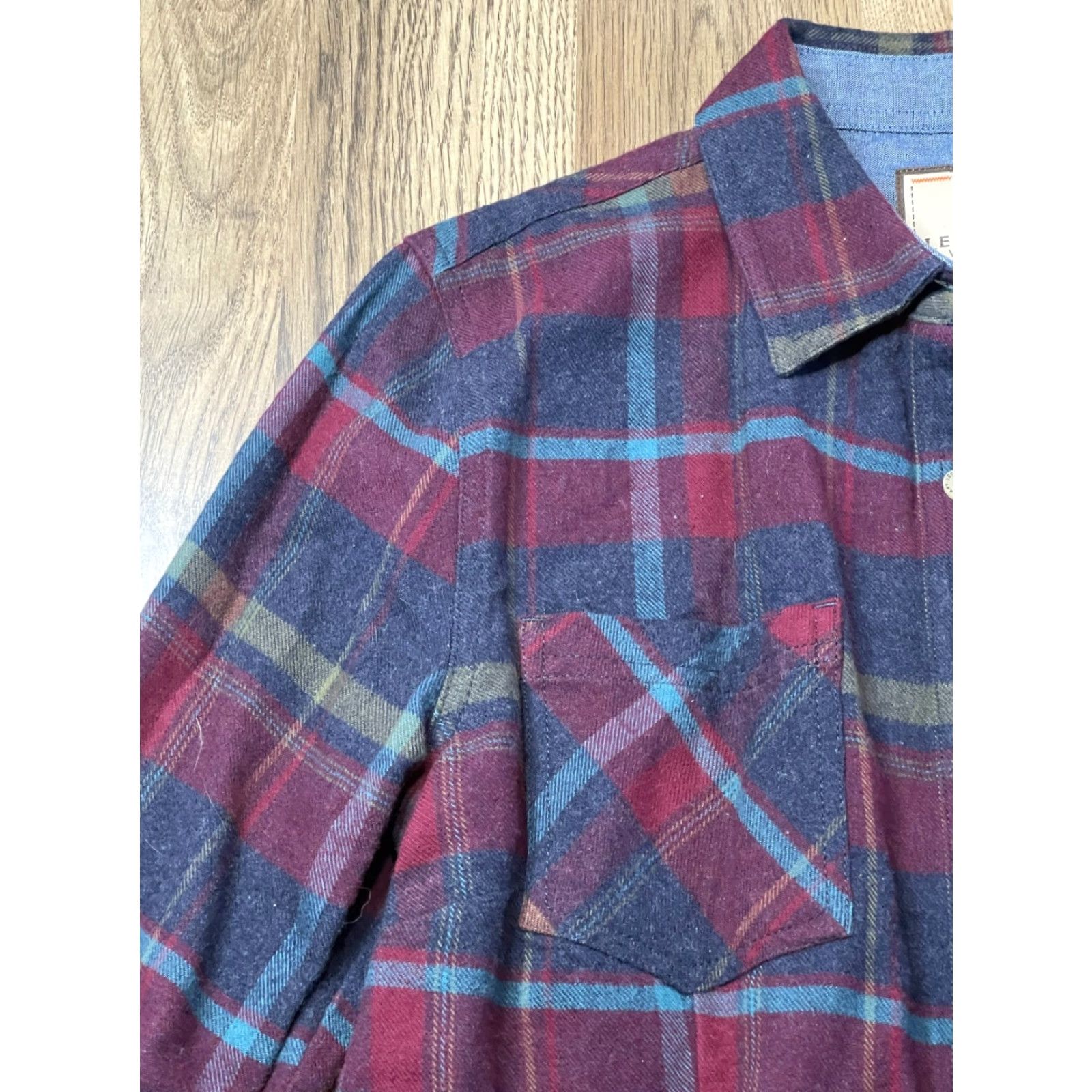 Vintage Legendary Whitetails Shirt, Men's Medium, Plaid, Button Up, Long Sleeve, Blue Green Purple, Casual, Regular Fit, Fall Spring Summer, Mens Size US M / EU 48-50 / 2 - 3 Thumbnail