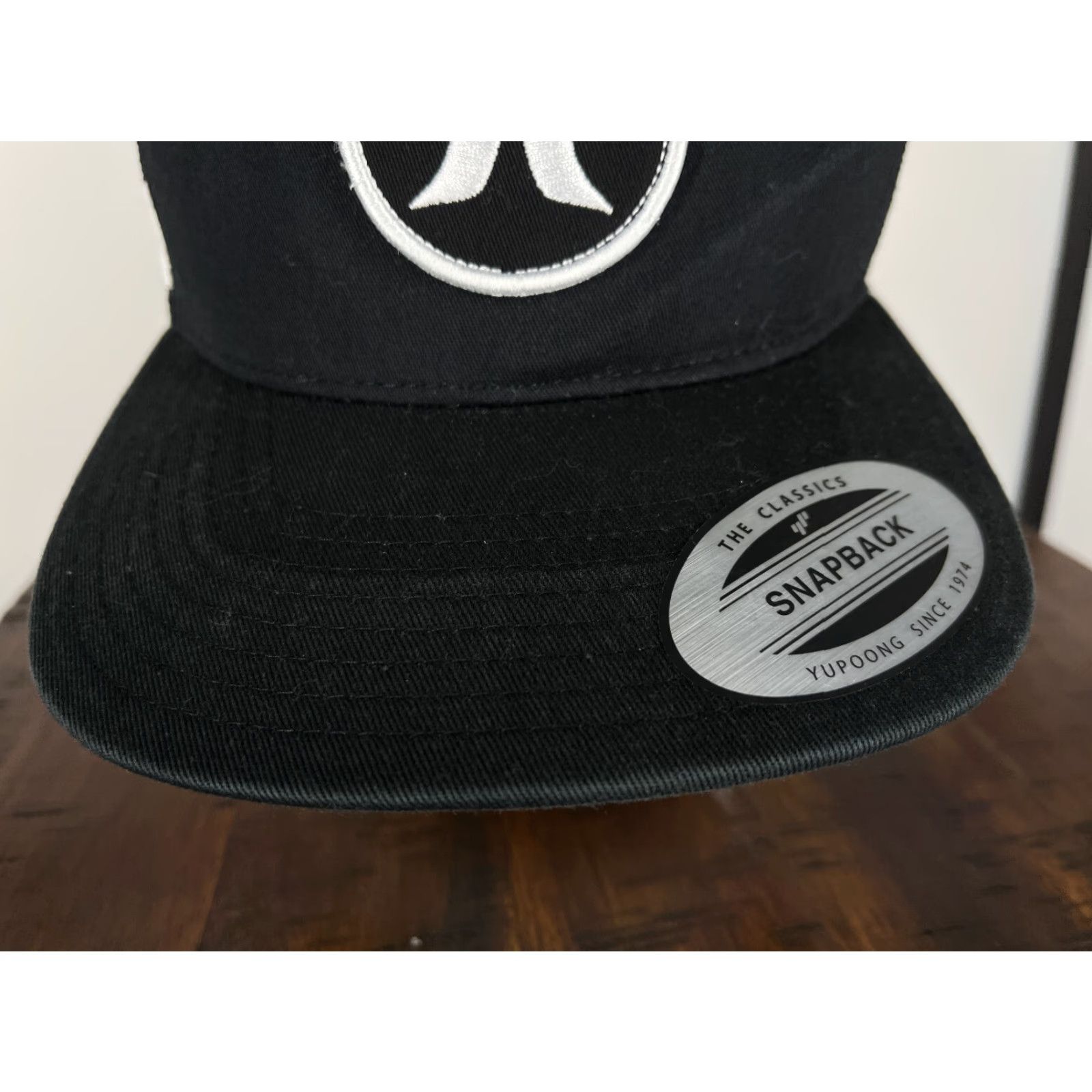 Hurley Hurley Hat Cap Snap Back Adult One Size Black Trucker Cotton Blend Adjustable Men Baseball Cap 90s Beach Brand: Hurley Mens Hats Size ONE SIZE - 3 Thumbnail
