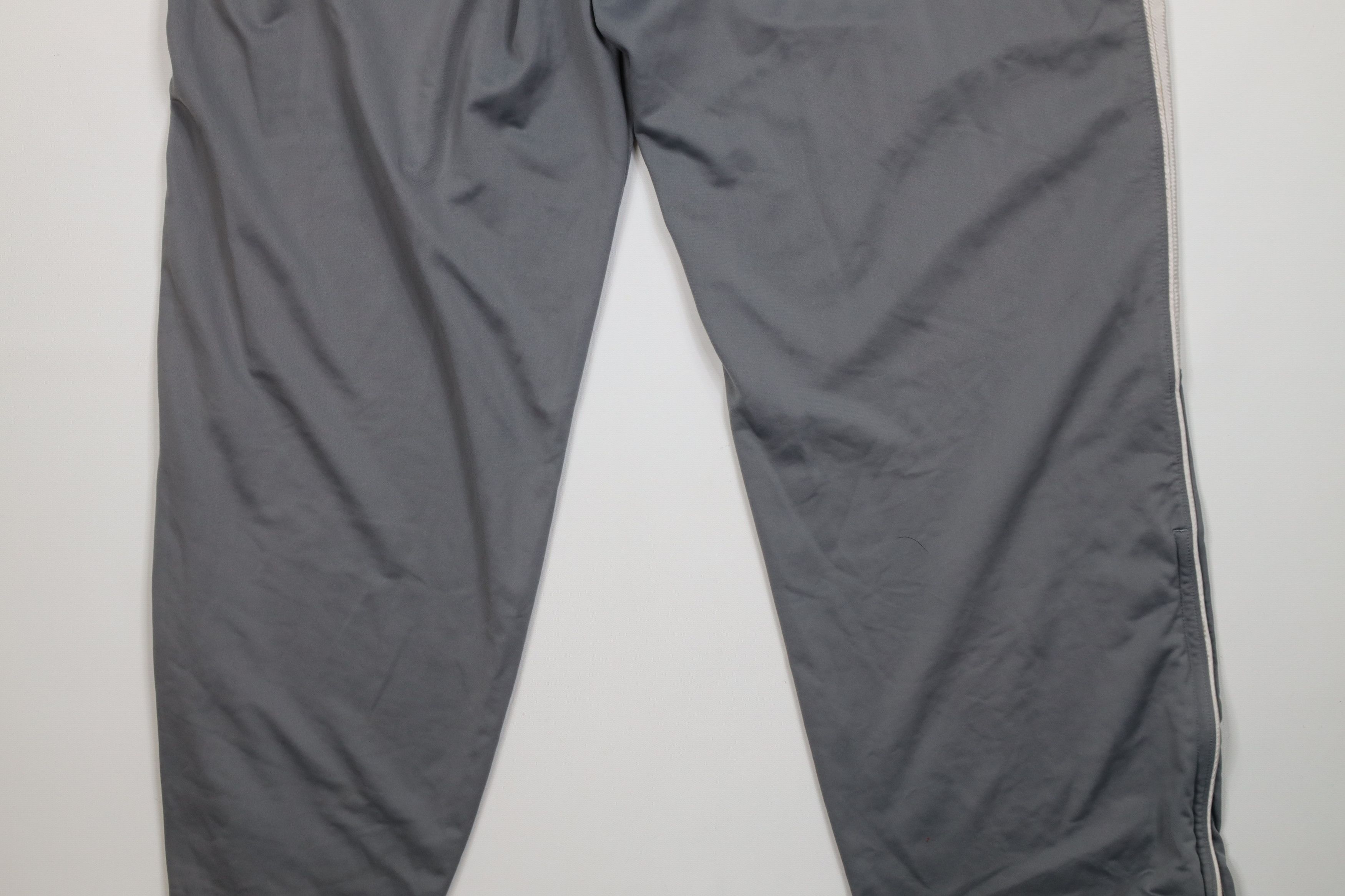 Nike Vintage Nike Mini Swoosh Wide Leg Sweatpants Pants Gray Size US 40 / EU 56 - 13 Thumbnail