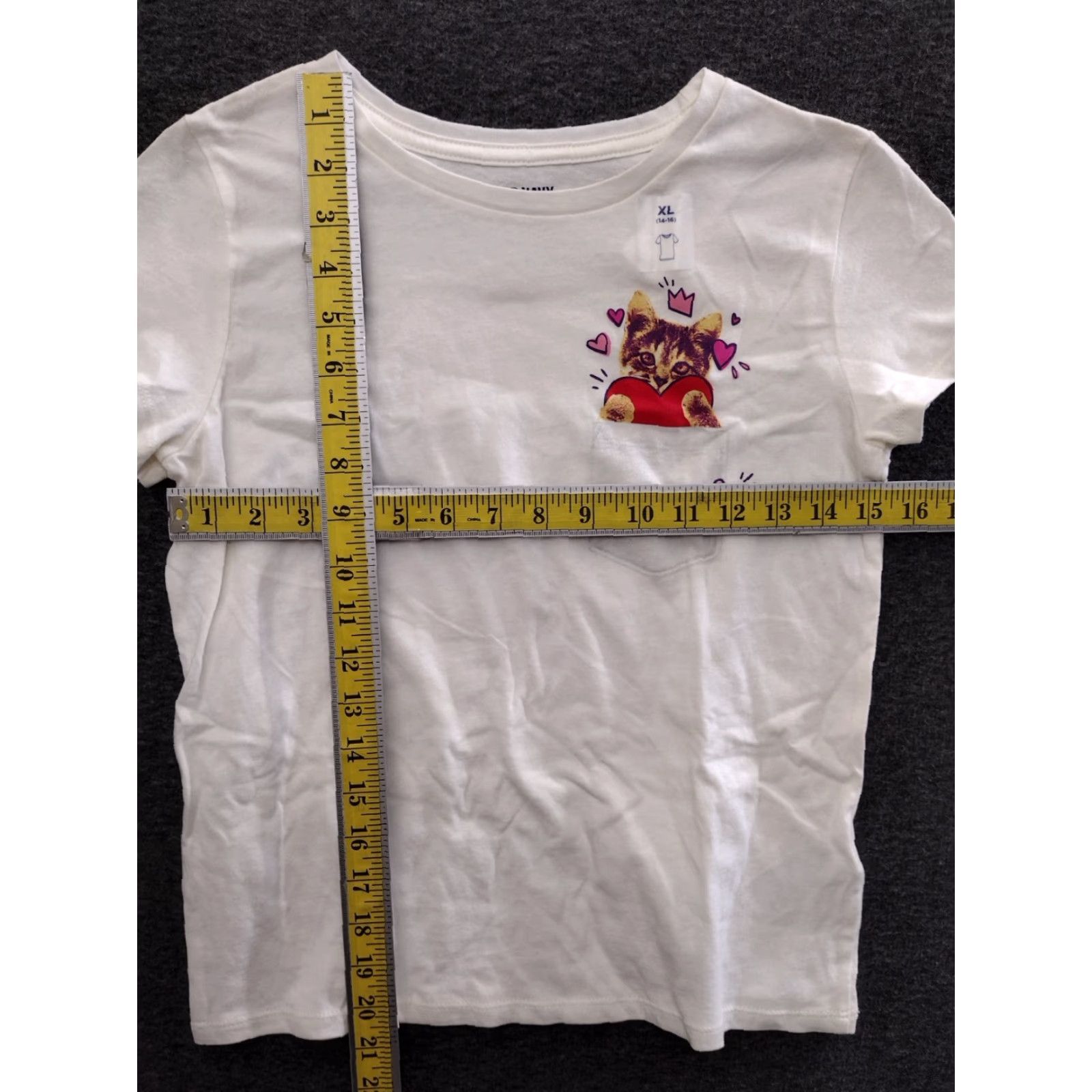 Old Navy Old Navy T-Shirt Women's XL White Kitten Love Graphic Crew Neck Short Sleeve Casual Pocket Size XL / US 12-14 / IT 48-50 - 4 Thumbnail