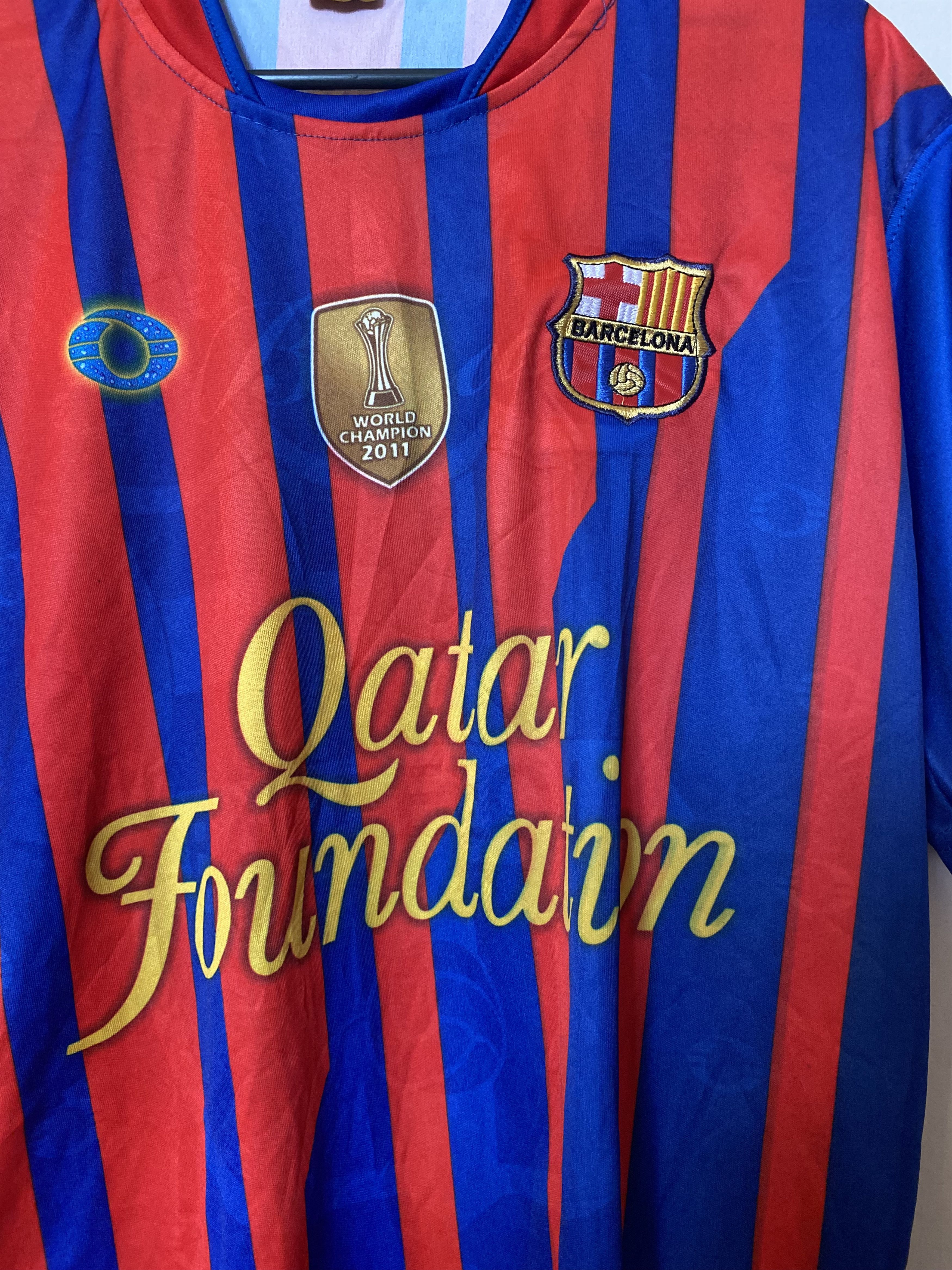 Other Football Jersey F.C BARCELONA - 2011 - 2012 - L - UNIQUE Size US L / EU 52-54 / 3 - 5 Thumbnail