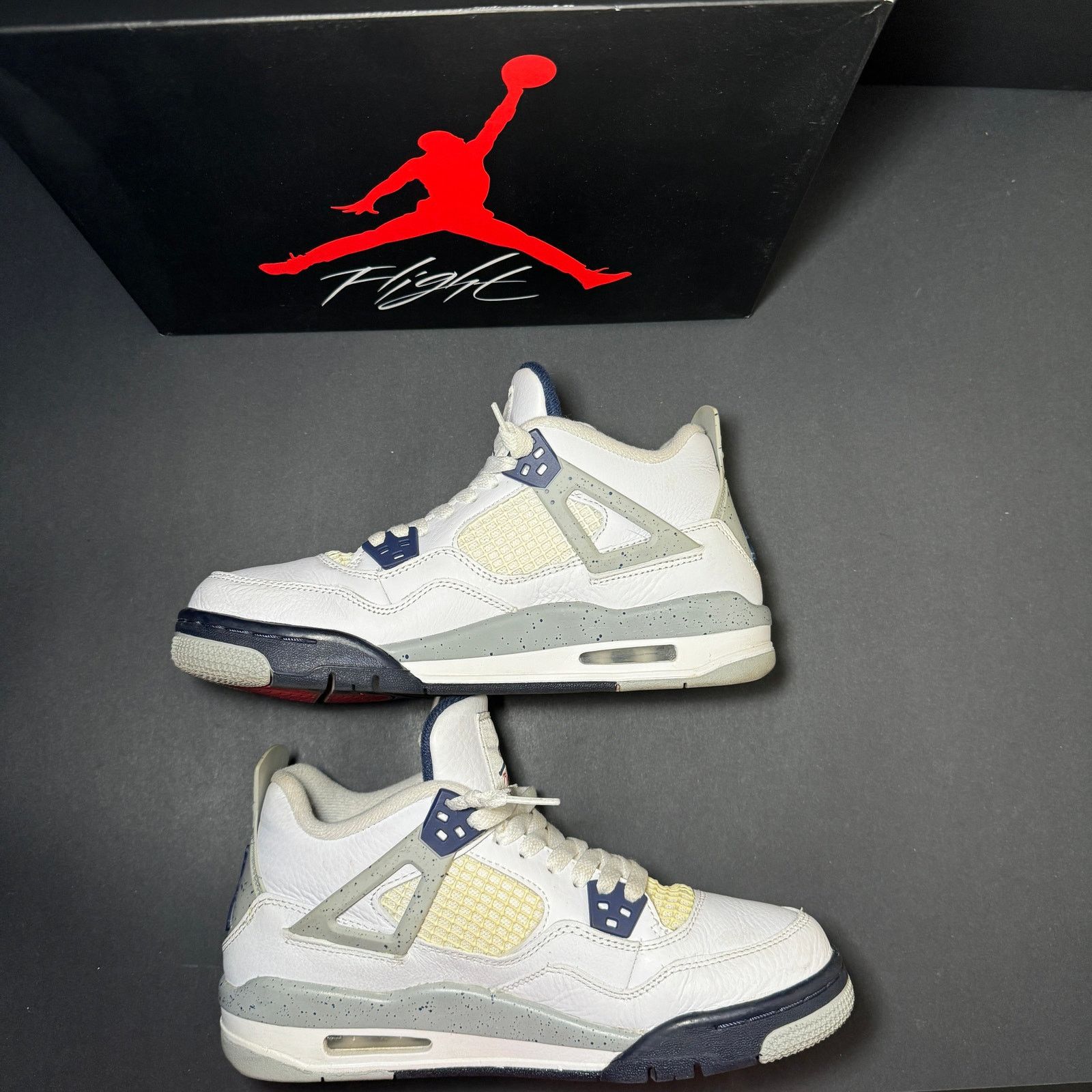 Jordan Brand × Nike Size 7 Nike Air Jordan 4 Retro GS Midnight Navy Men's Shoes Size US 7 / EU 40 - 3 Thumbnail