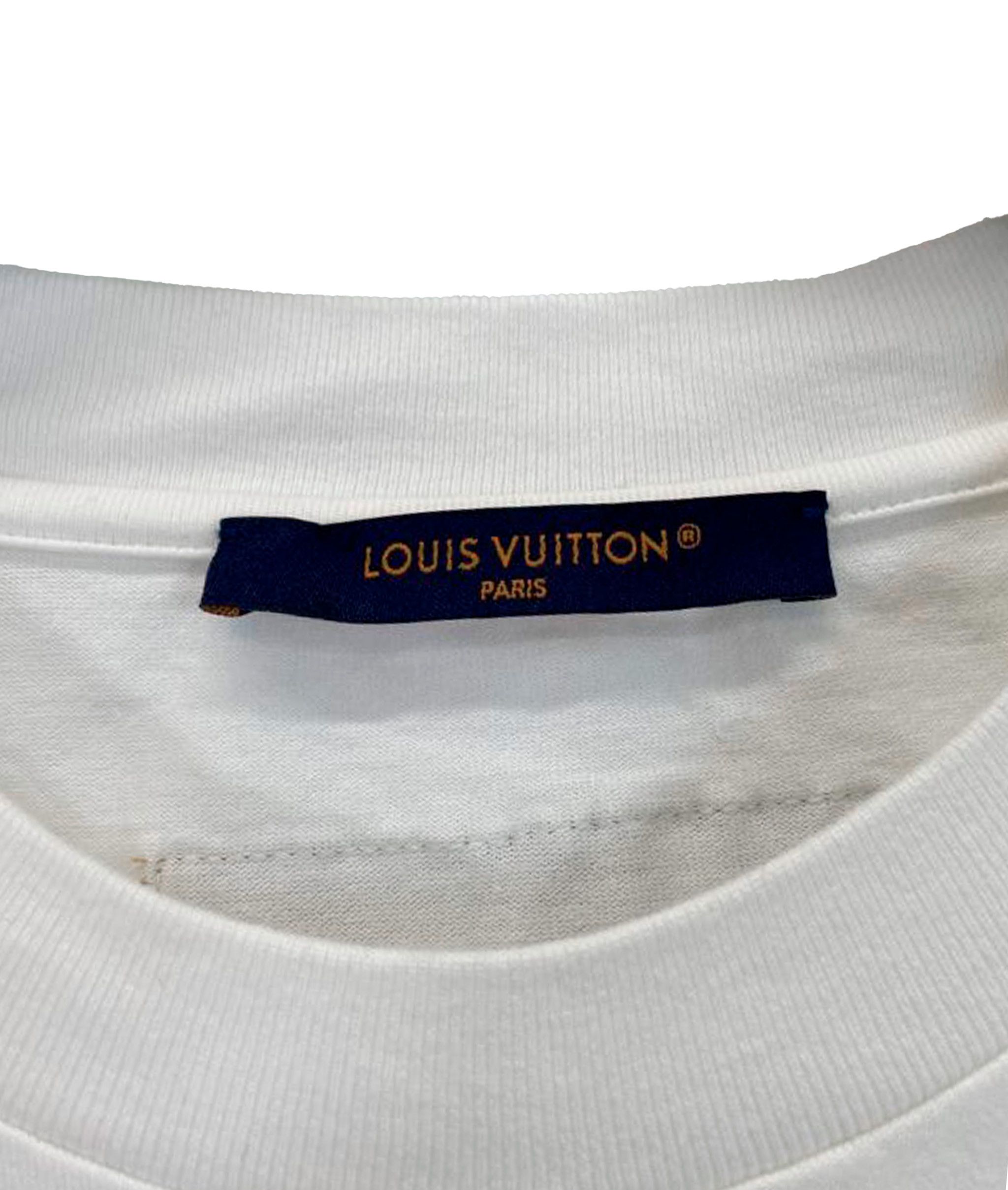 Louis Vuitton Louis Vuitton Pendant Logo T-Shirt Size US L / EU 52-54 / 3 - 3 Thumbnail