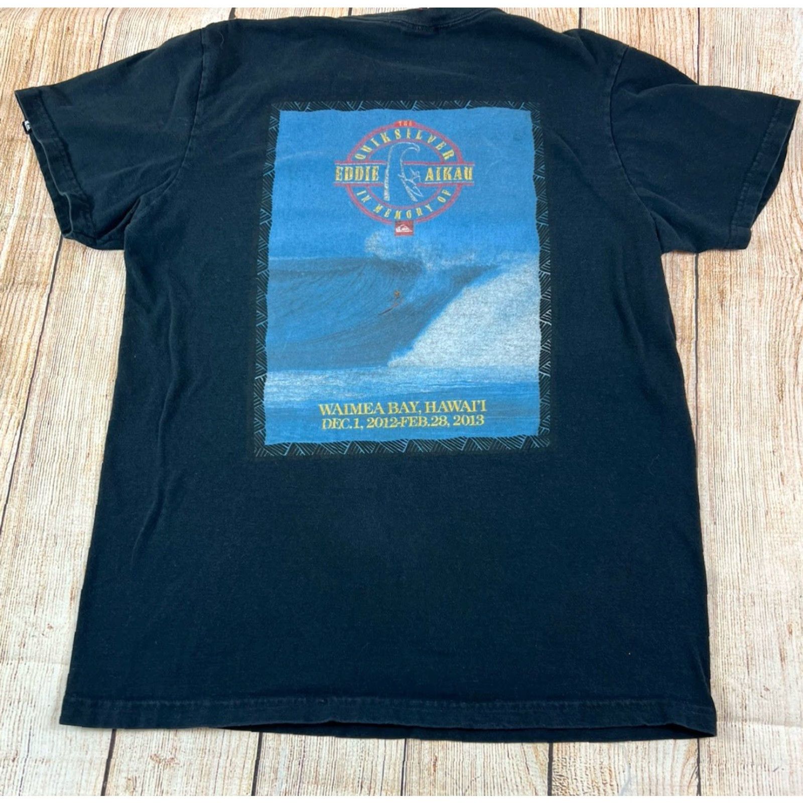 Quiksilver VINTAGE Quiksilver T-Shirt Eddie Aikau Memorial Y2K Surf Hawaii Gray M Mens 90s Beach Hawaiian Surfer Short Sleeve Shirt Size US M / EU 48-50 / 2 - 2 Thumbnail