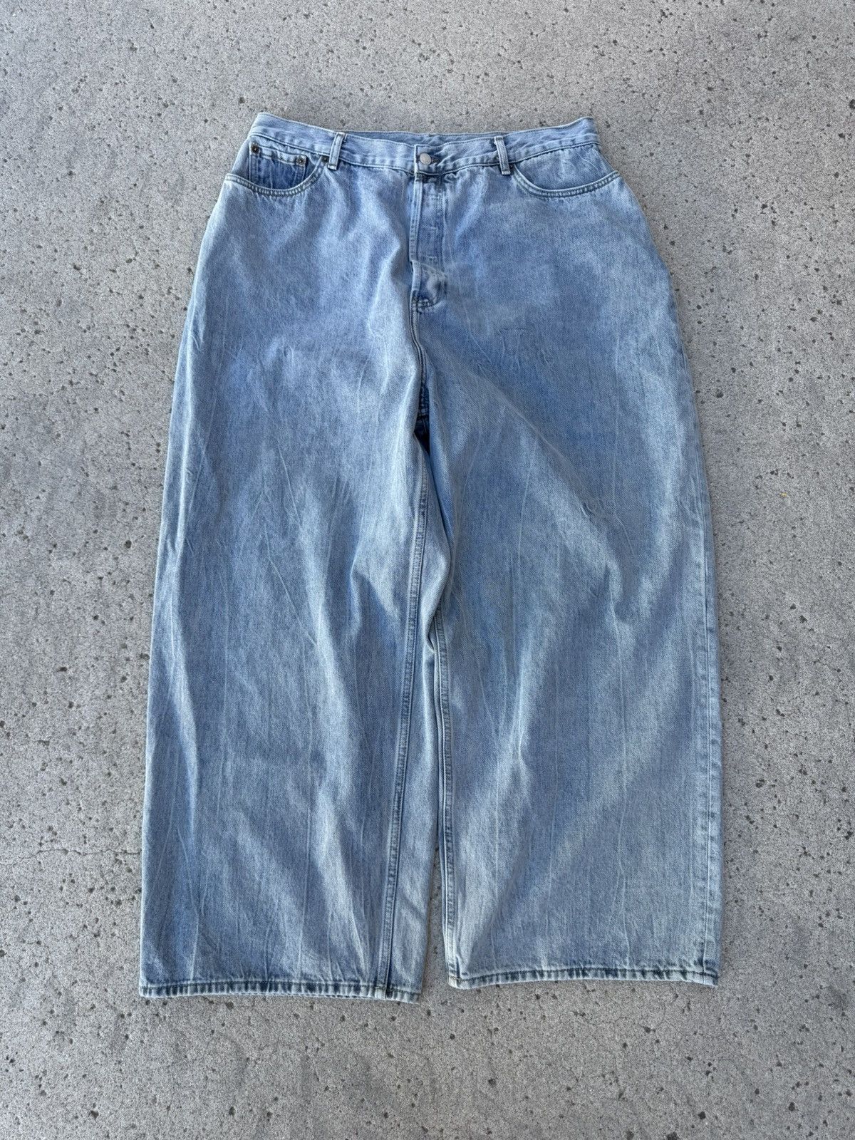 Acne Studios Acne Studios Baggy Light Wash Jeans Size US 34 / EU 50 - 1 Thumbnail