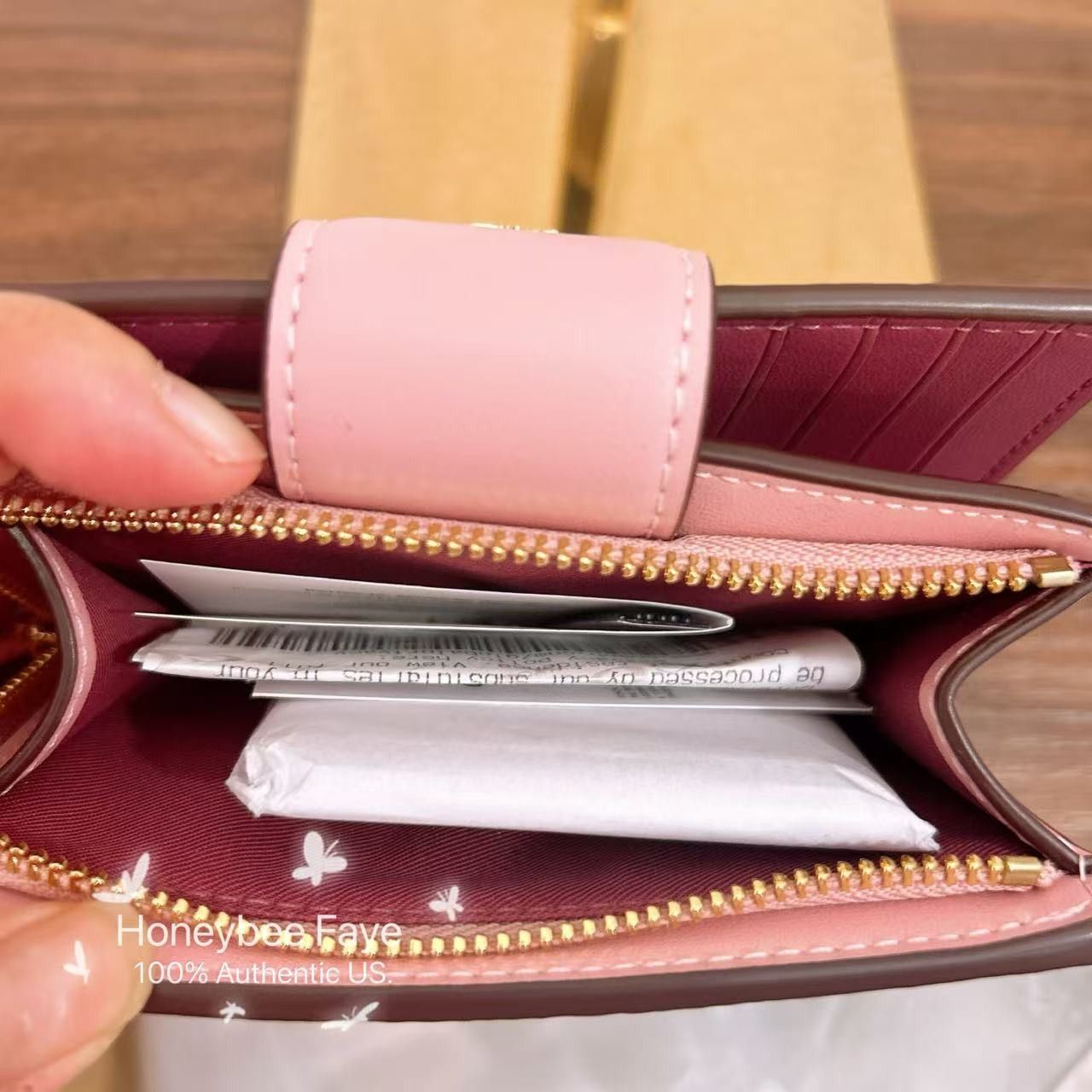 Coach Medium Corner Zip Wallet In Signature Canvas CW786 Size ONE SIZE - 3 Thumbnail