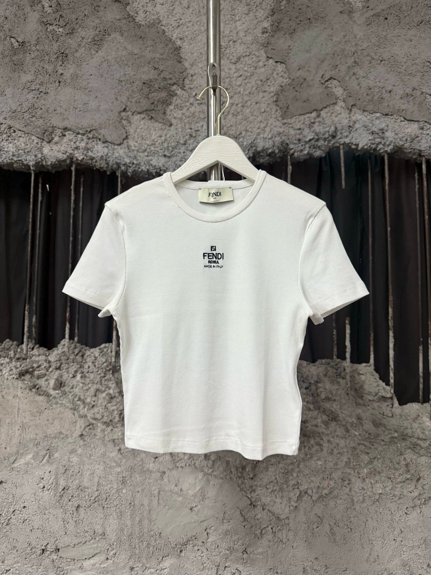 Fendi Fendi knit short S new Size S / US 4 / IT 40 - 1 Thumbnail