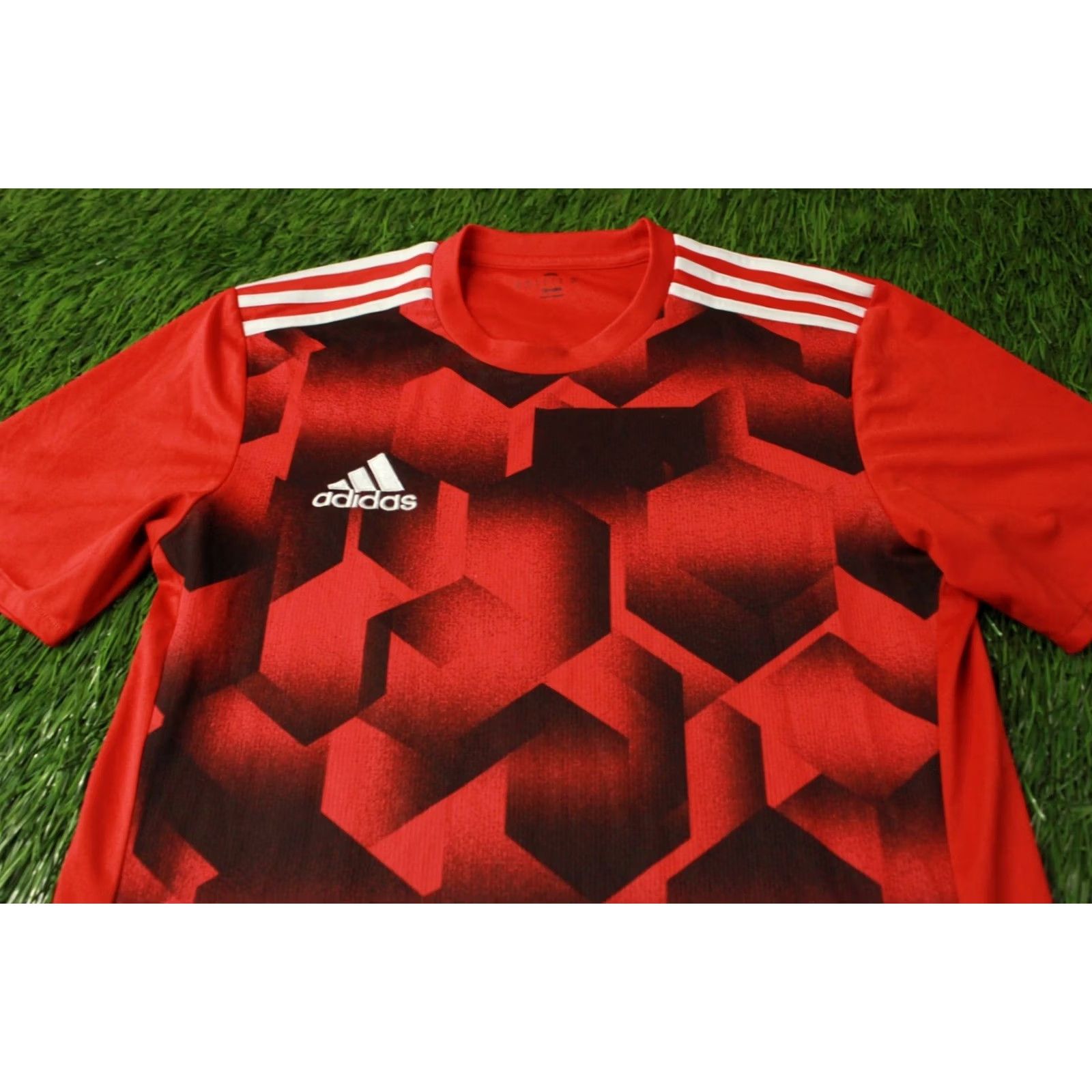 Adidas ADIDAS Tango PERFORMANCE ORIGINAL 2016 FOOTBALL SHIRT JERSEY S SMALL Men Shirt Short Sleeve Red Black White 2016 Tango Mens Size US S / EU 44-46 / 1 - 2 Thumbnail