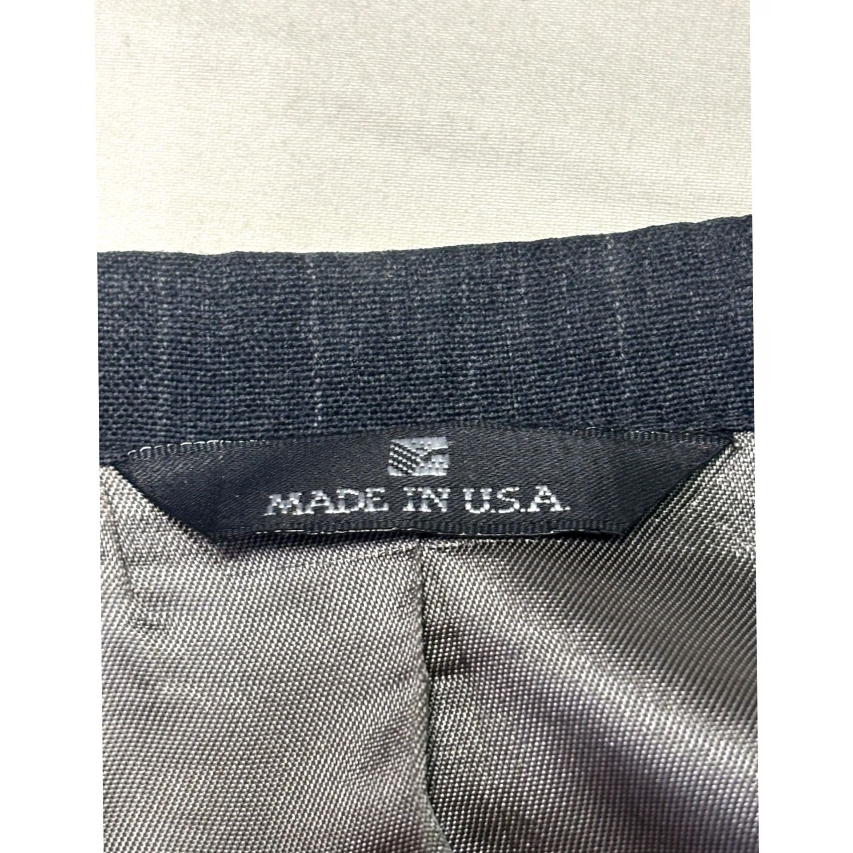 Vintage Polo University Club by Ralph Lauren Suit Mens 2 Piece Wool Pinstripe Gray Classic 3-Button Jacket Notch Lapel Fall Spring Winter Formal Business Mens Size US XL / EU 56 / 4 - 5 Thumbnail