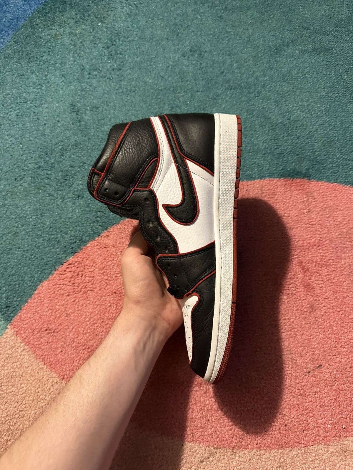Jordan Brand Air Jordan 1 Retro High Bloodline Size US 11.5 / EU 44-45 - 5 Thumbnail
