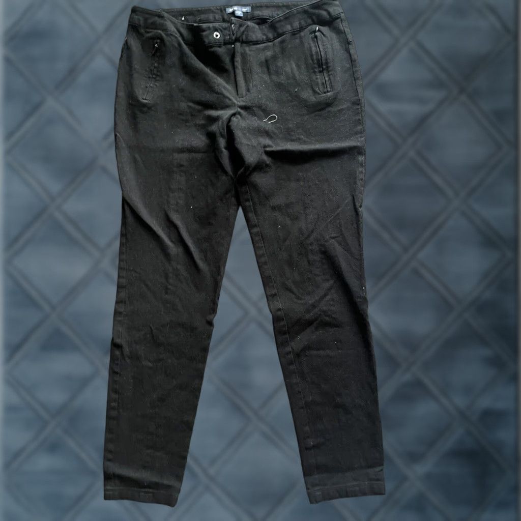 Gap GAP Ultra Skinny Crop Pants Women's Size 10 Black Stretch Chino Size 32" / US 10 / IT 46 - 1 Thumbnail