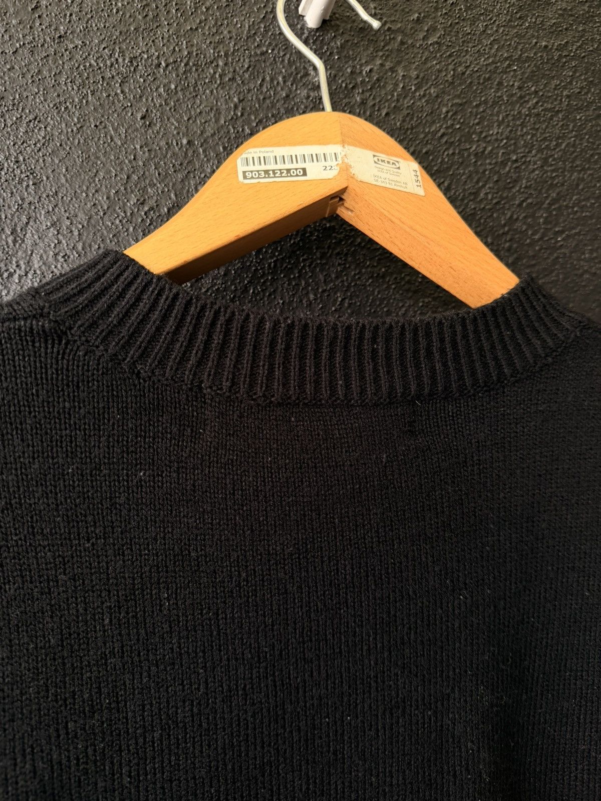Comme des Garcons Homme Plus Comme des Garçons PLAY Black Knit V-Neck Sweater withLogo Size US S / EU 44-46 / 1 - 9 Thumbnail