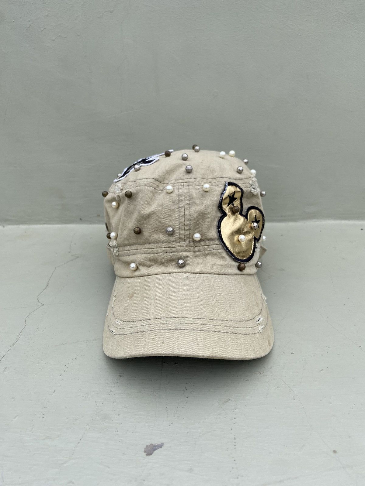 If Six Was Nine 2000s pearl-studded patrol hat Size ONE SIZE - 2 Thumbnail