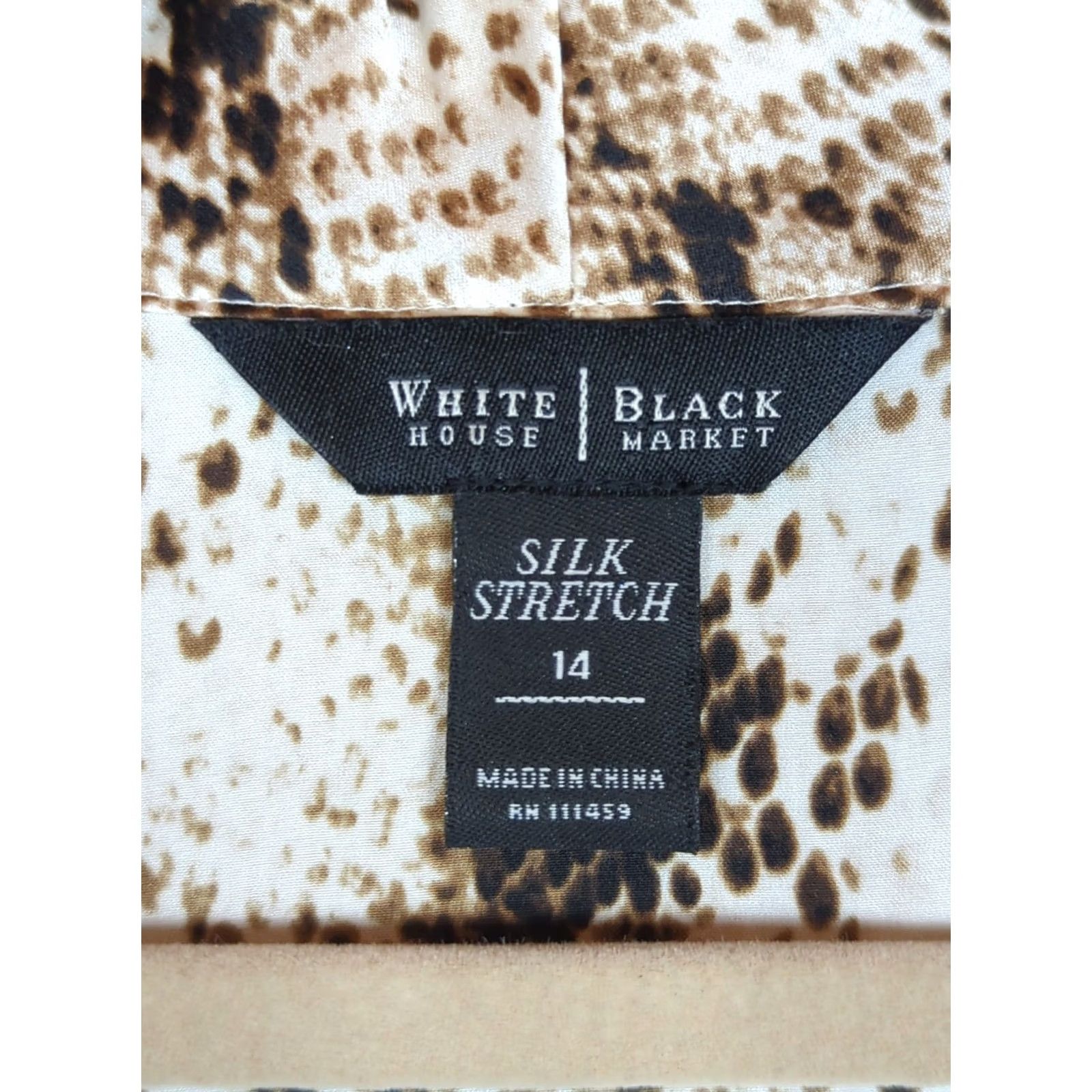 White House Black Market White House Black Market Blouse Snake Print Silk Sleeveless Size 14 Womens Brown Size XL / US 12-14 / IT 48-50 - 7 Thumbnail