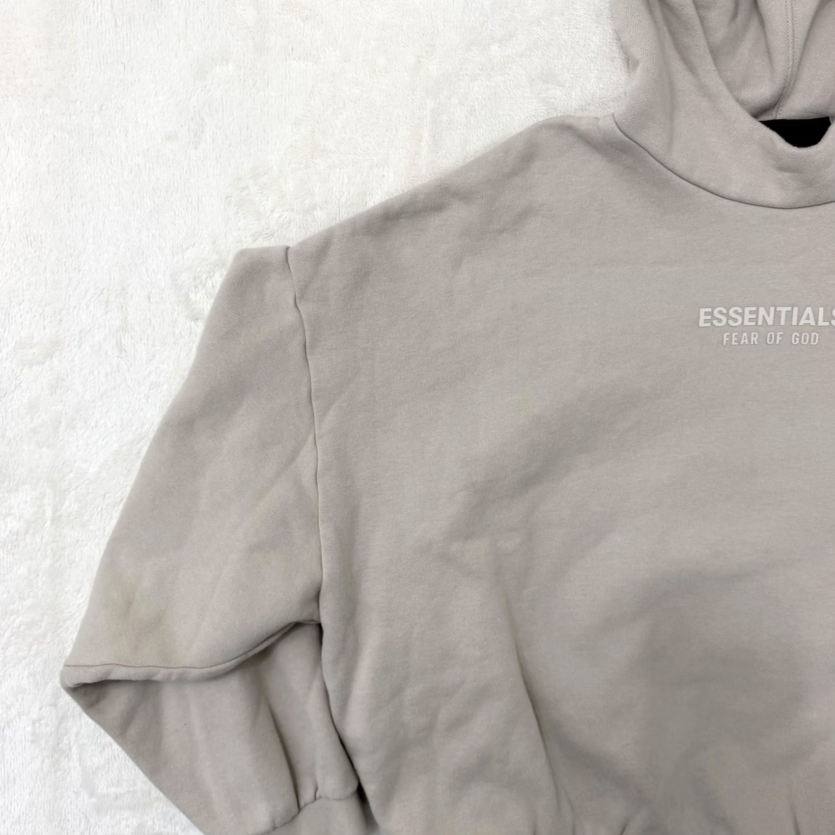 Vintage Fear Of God Essentials Hoodie Mens M Gray Pullover Graphic Print Crew Neck Relaxed Fit Size US M / EU 48-50 / 2 - 7 Thumbnail