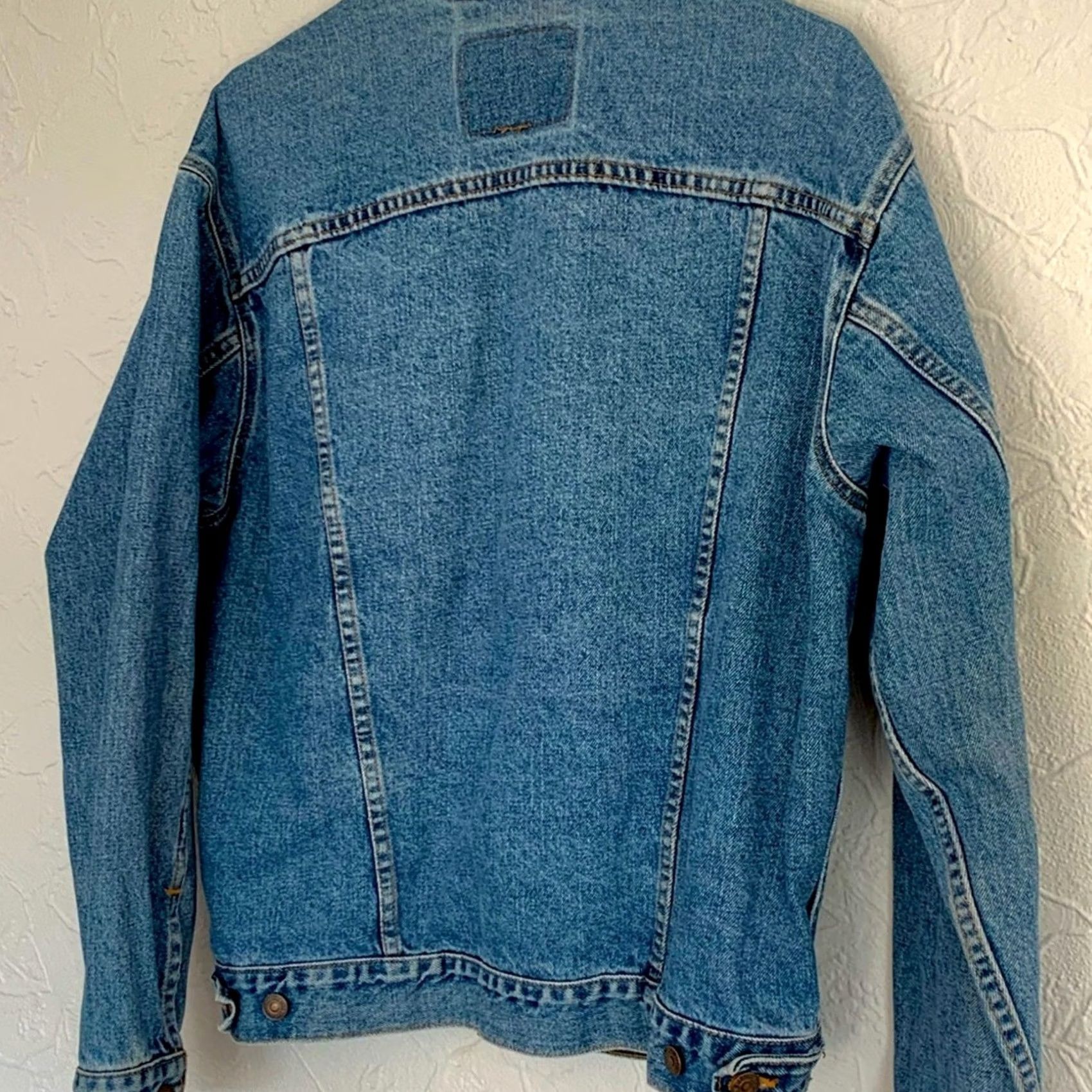 Levi's Vintage Levis Denim Trucker Jeans Jacket Mens MEDIUM USA Made 4 Pockets CLEAN Size US 31 - 5 Thumbnail