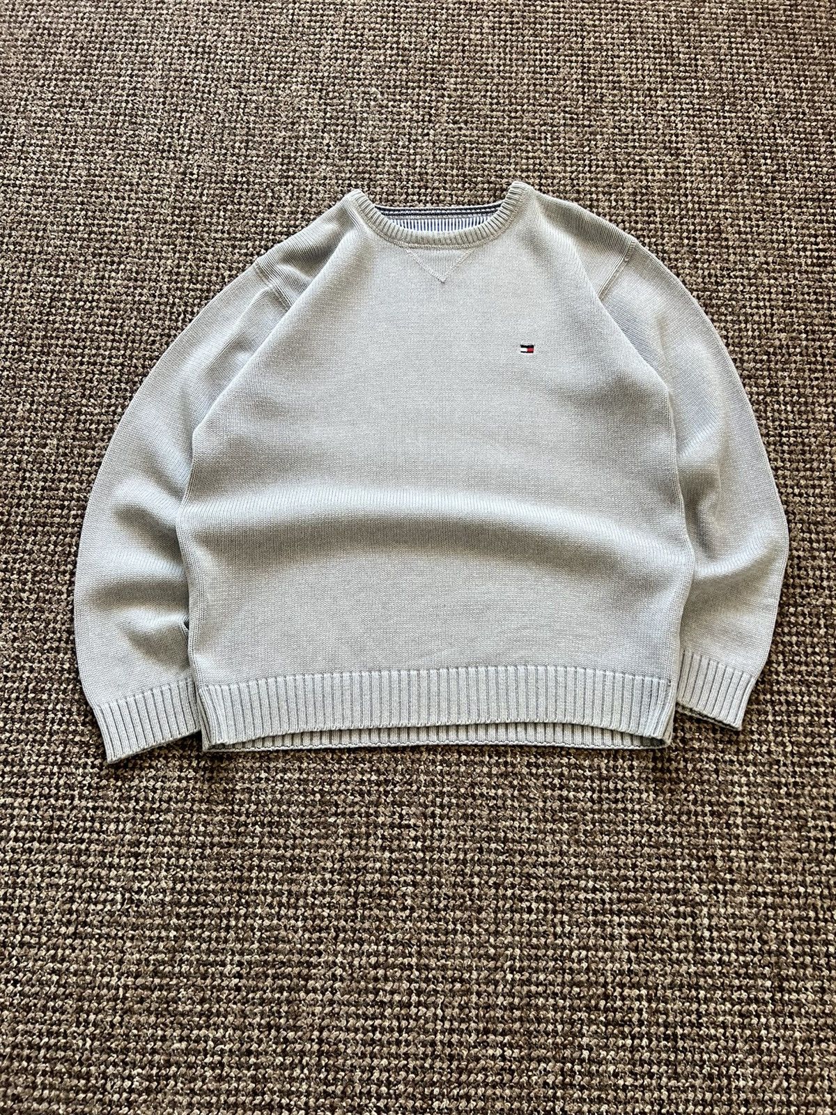 Tommy Hilfiger Vintage 90s Tommy Hilfiger Sweatshirt Grey Size US M / EU 48-50 / 2 - 3 Thumbnail