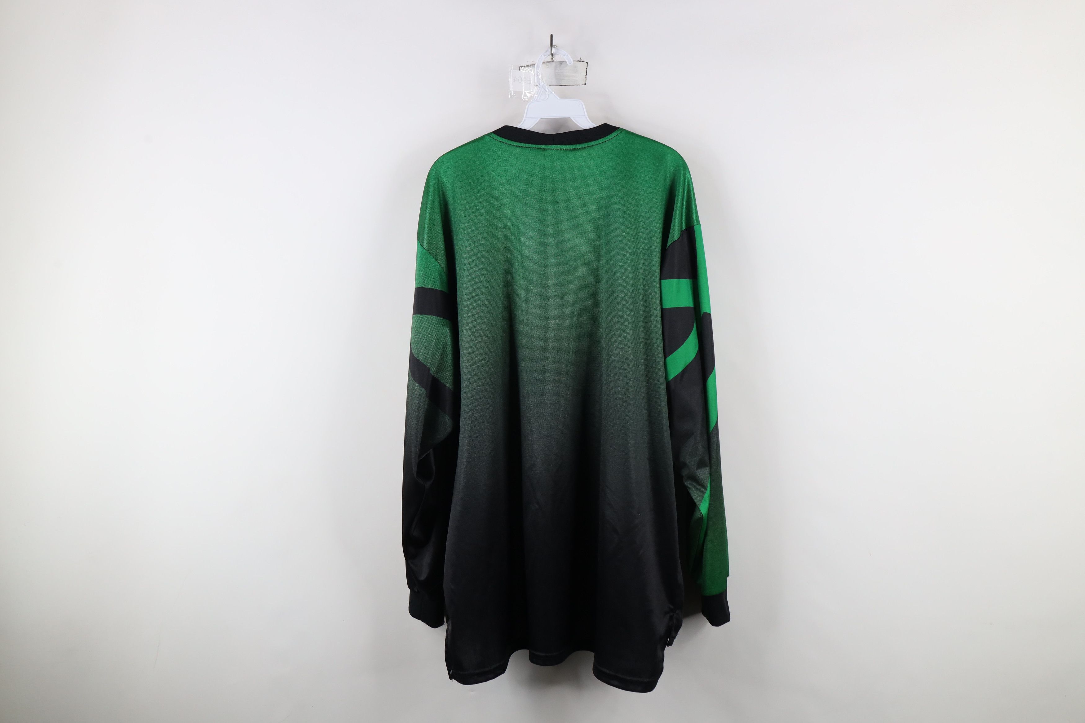 Majestic × Vintage Vintage 90s Majestic Boston Celtics Long Sleeve T-Shirt USA Size US L / EU 52-54 / 3 - 13 Thumbnail