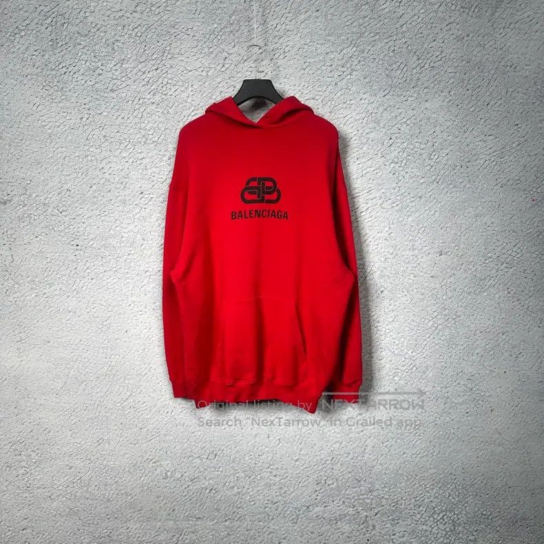 Balenciaga Balenciaga Red double lock button logo print hooded sweats Size US M / EU 48-50 / 2 - 1 Thumbnail