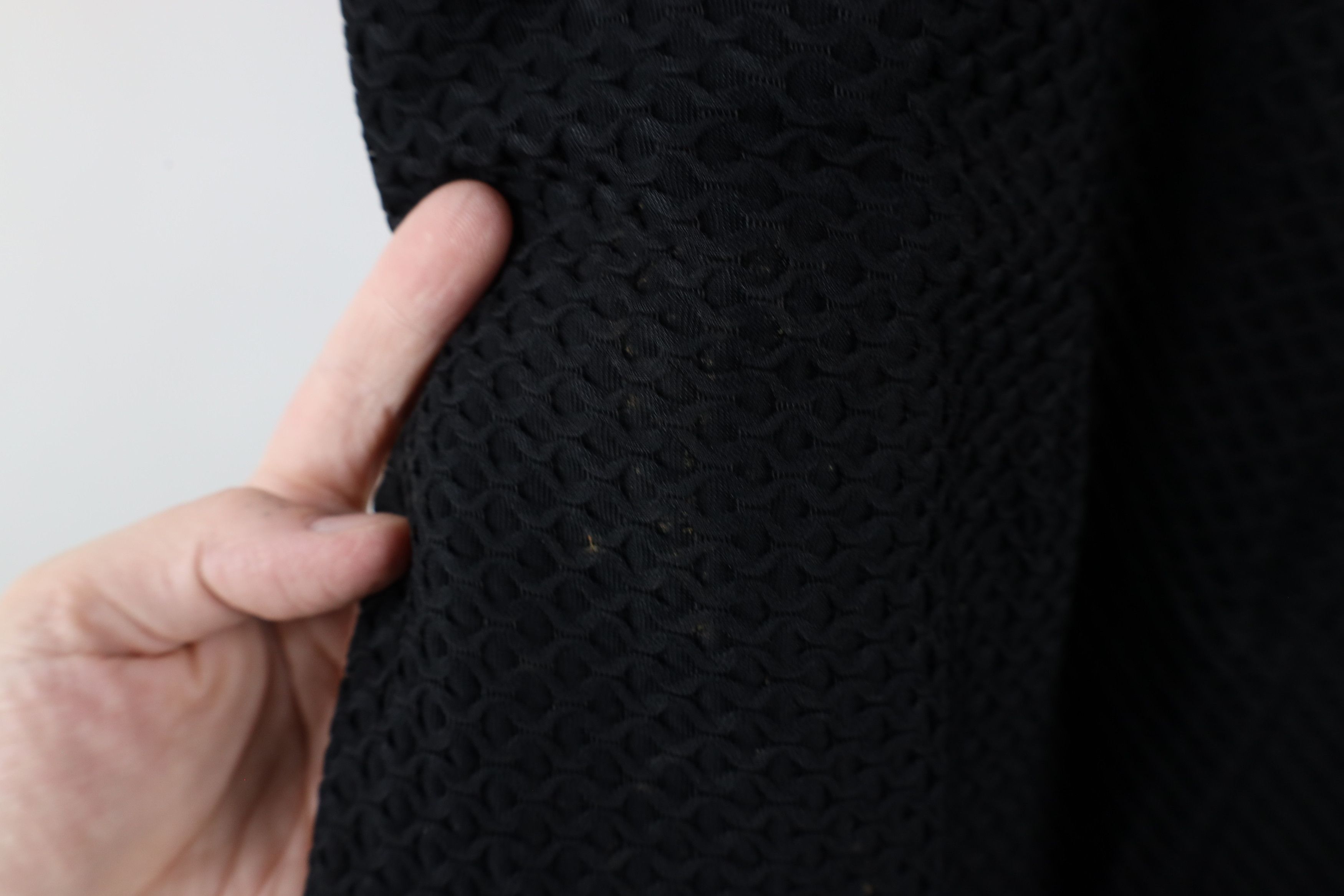 Vintage Vintage 50s Mod Textured Sleeveless Sheath Dress LBD USA Size XL / US 12-14 / IT 48-50 - 9 Thumbnail
