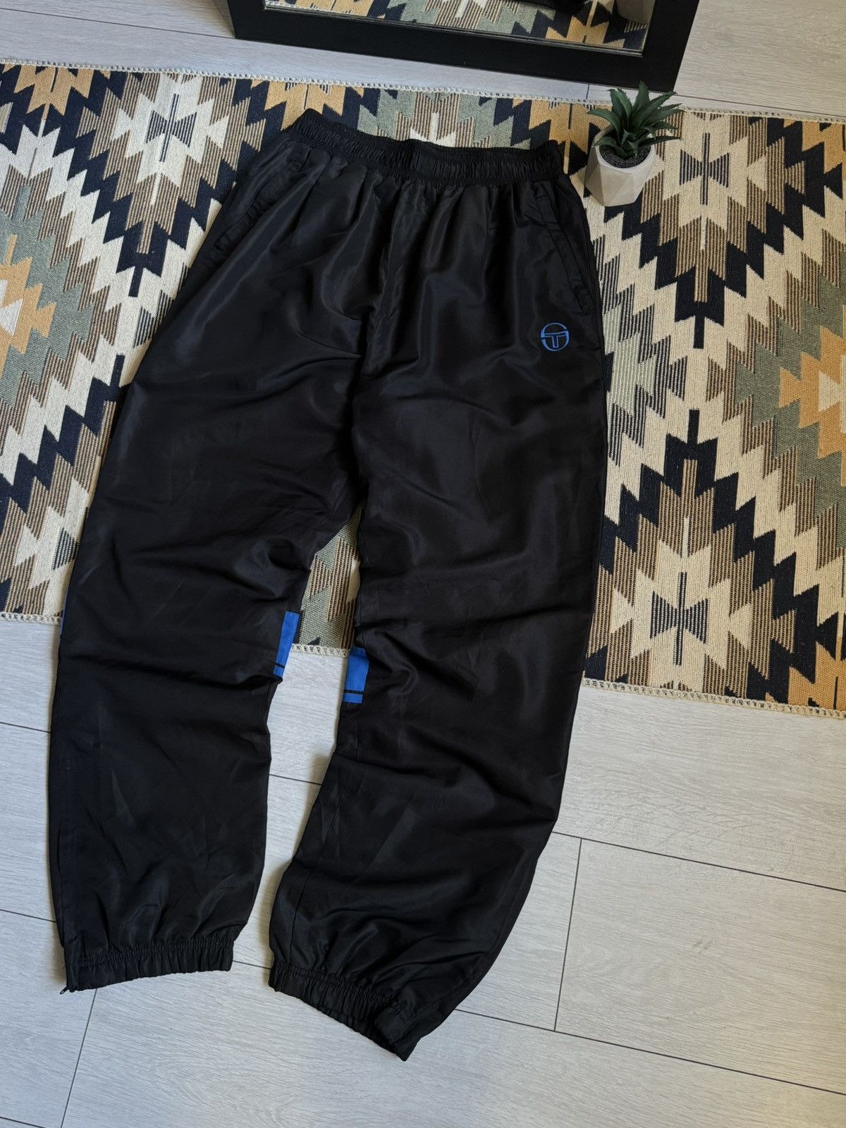 Sergio Tacchini Vintage Sergio Tacchini Nylon Pants Size US 36 / EU 52 - 4 Thumbnail
