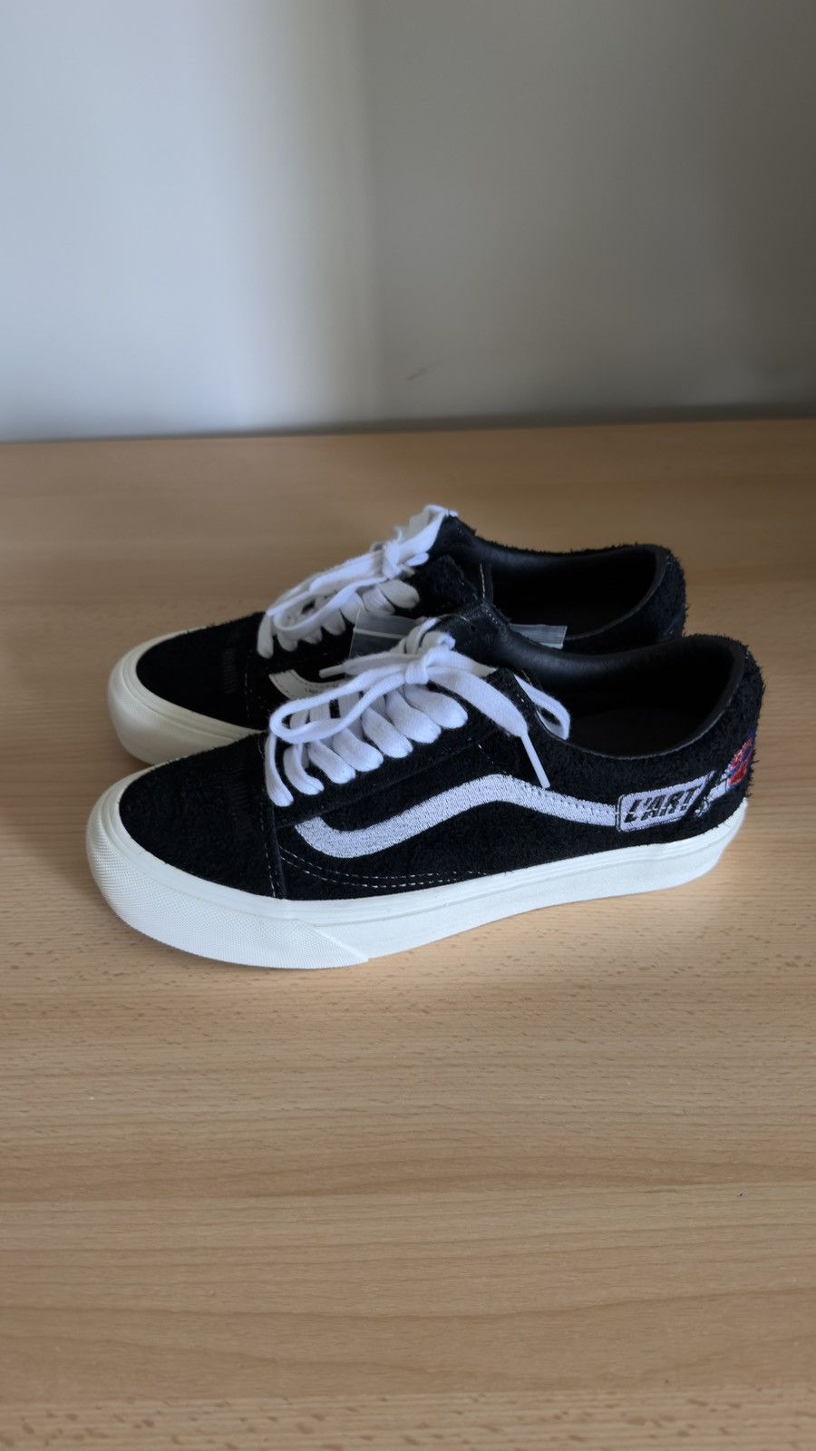 Other Vans X L’art De L’automoblie KAR Size US 7 / EU 40 - 1 Thumbnail