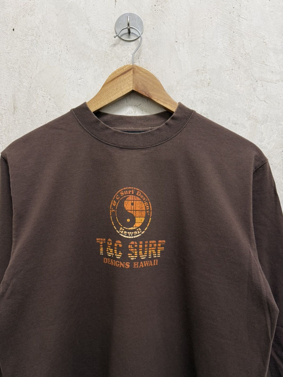 Vintage 2000s T&C Surf LS Hawaiian y2k Tees Size US M / EU 48-50 / 2 - 5 Thumbnail