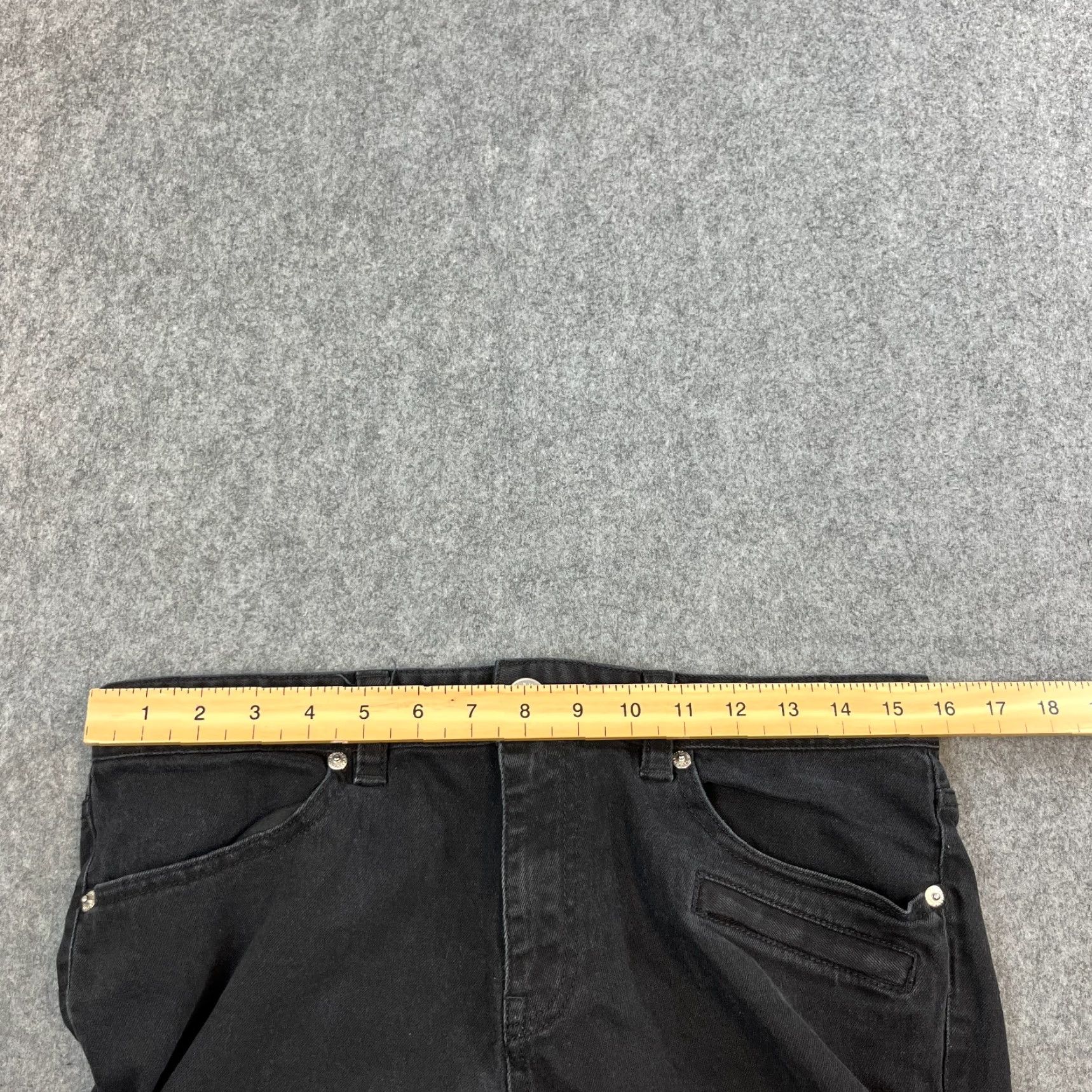 Armani Exchange Armani Exchange Jeans Mens Slim Biker 32 32 Dark Black Stretch Moto Denim Tapered 5-Pocket Size US 32 / EU 48 - 6 Thumbnail