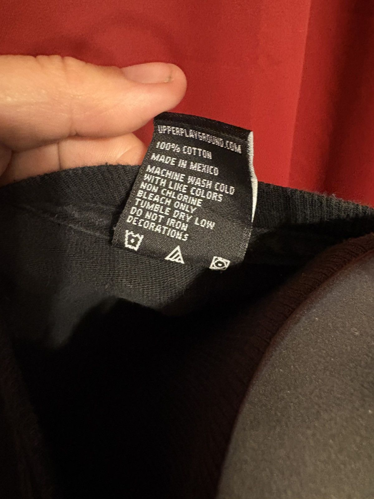 Upper Playground Estevan Oriol LA Fingers Tshirt Upper Playground Grail Size US M / EU 48-50 / 2 - 9 Thumbnail