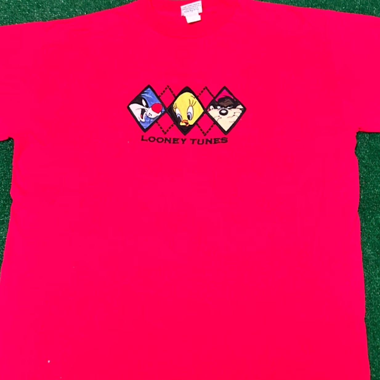 Vintage VINTAGE Looney Tunes VTG Shirt XL Embroidered Taz Tweety 90s Cartoon Men Red Shirt Size US XL / EU 56 / 4 - 4 Thumbnail