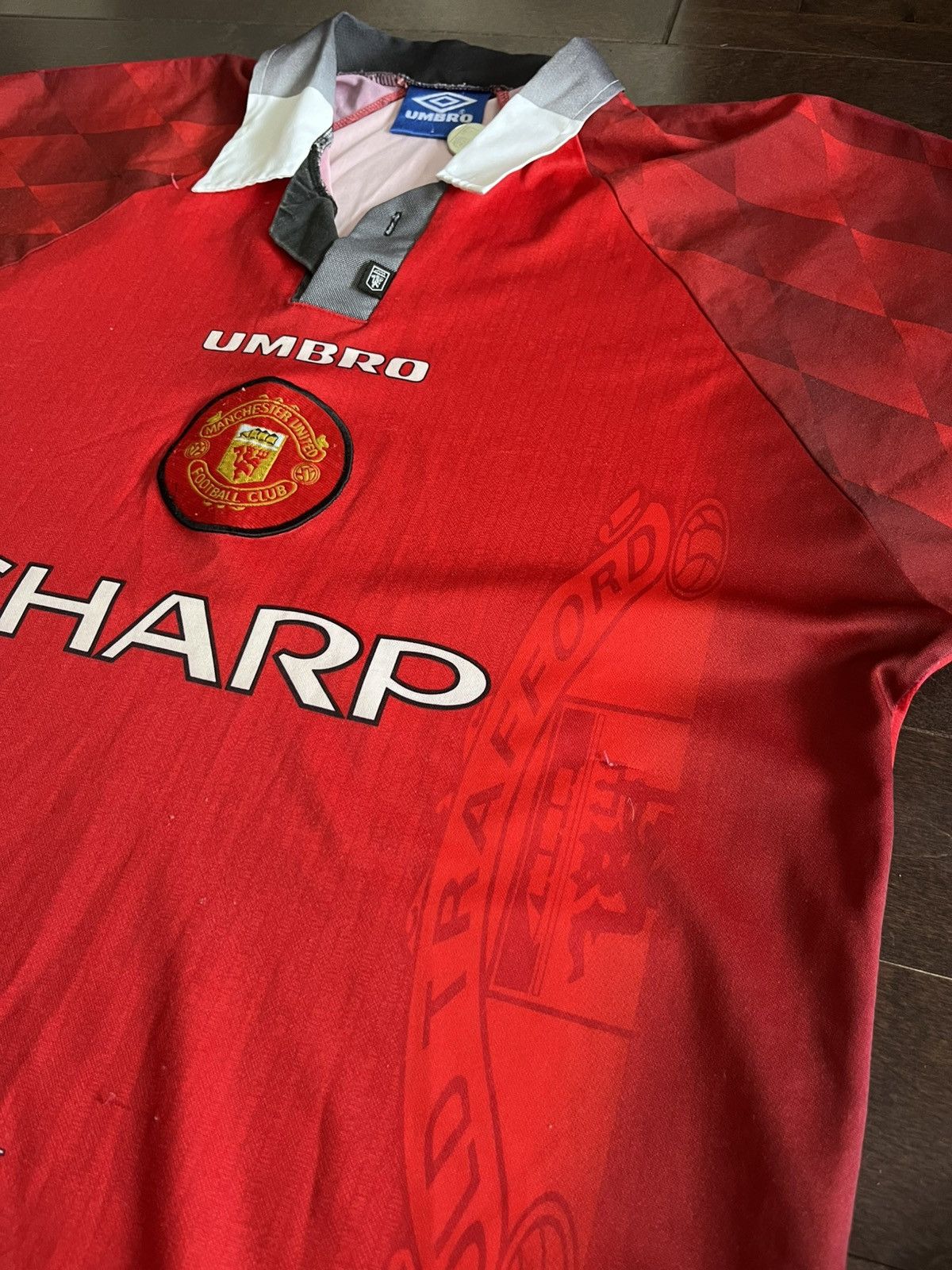 Umbro Vintage Manchester United 1996-1998 Umbro Football Kit Sz L Size US L / EU 52-54 / 3 - 3 Thumbnail