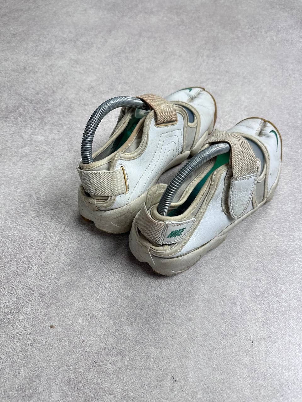 Nike Vintage Nike Rift Margiela Style Japanese Low Sneakers Y2K Size US 8 / EU 41 - 4 Thumbnail