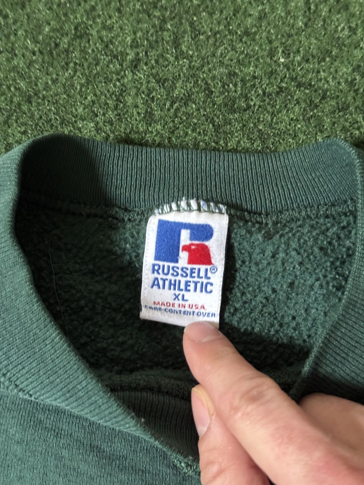 Russell Athletic × Vintage Vintage 90s Russell Athletic Blank Minimalist Sweatshirt Size US XL / EU 56 / 4 - 2 Thumbnail