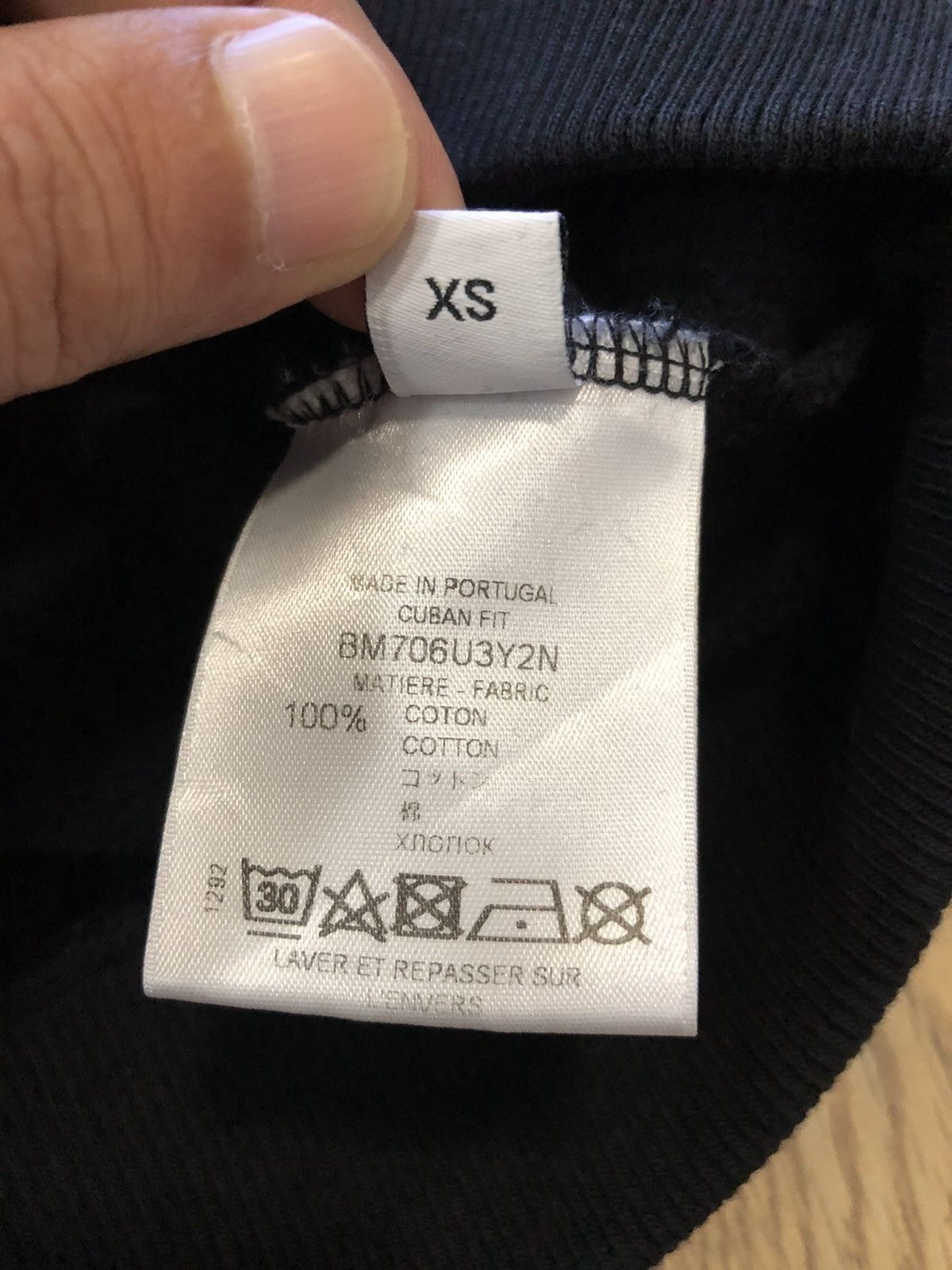 Givenchy Givenchy black roses sweatshirt Size US S / EU 44-46 / 1 - 10 Thumbnail