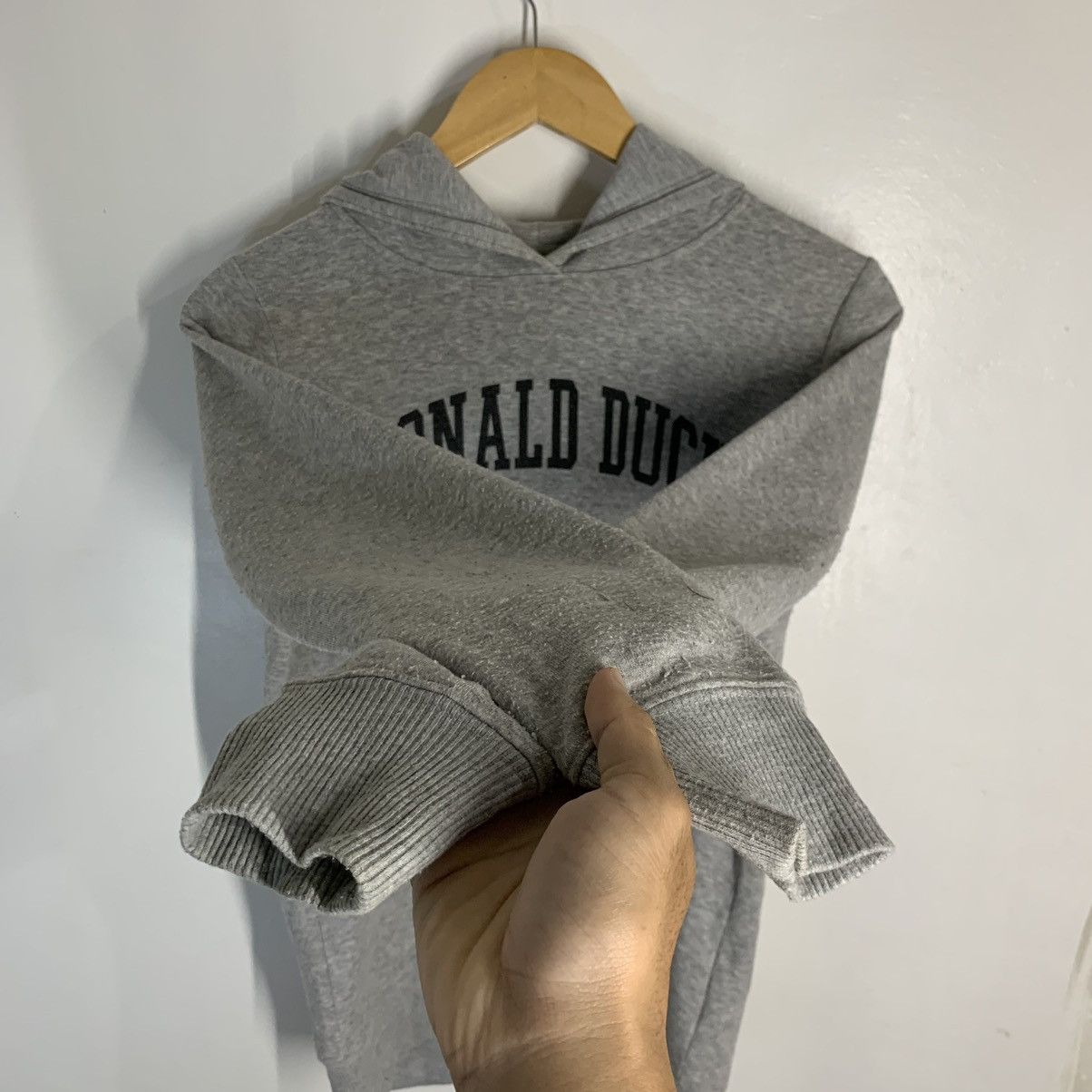 Disney × Vintage Vintage Disney Donald Duck Hoodie Size US M / EU 48-50 / 2 - 8 Thumbnail