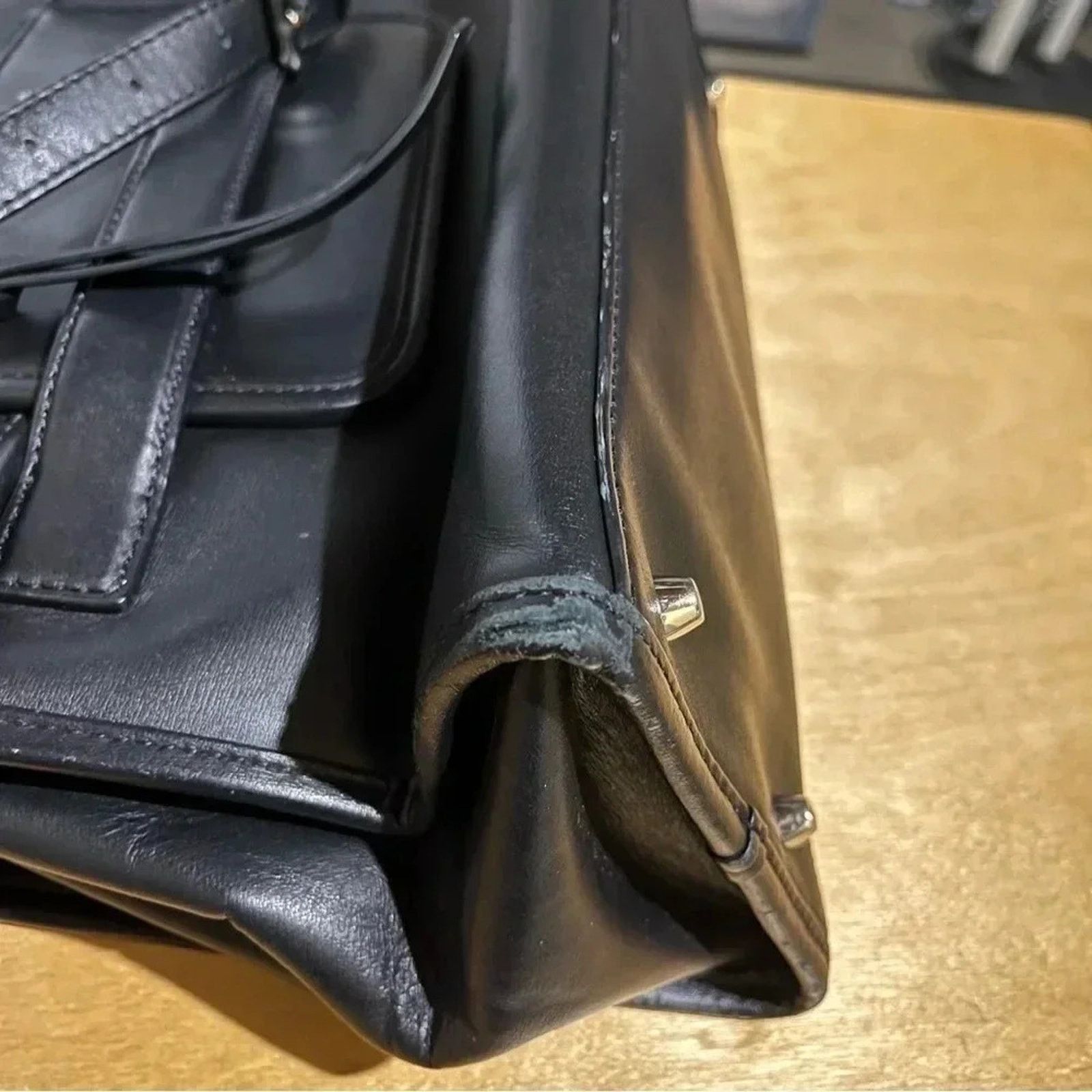 Marc Jacobs Marc Jacobs Madison Medium Black Leather Crossbody Bag Size ONE SIZE - 13 Thumbnail