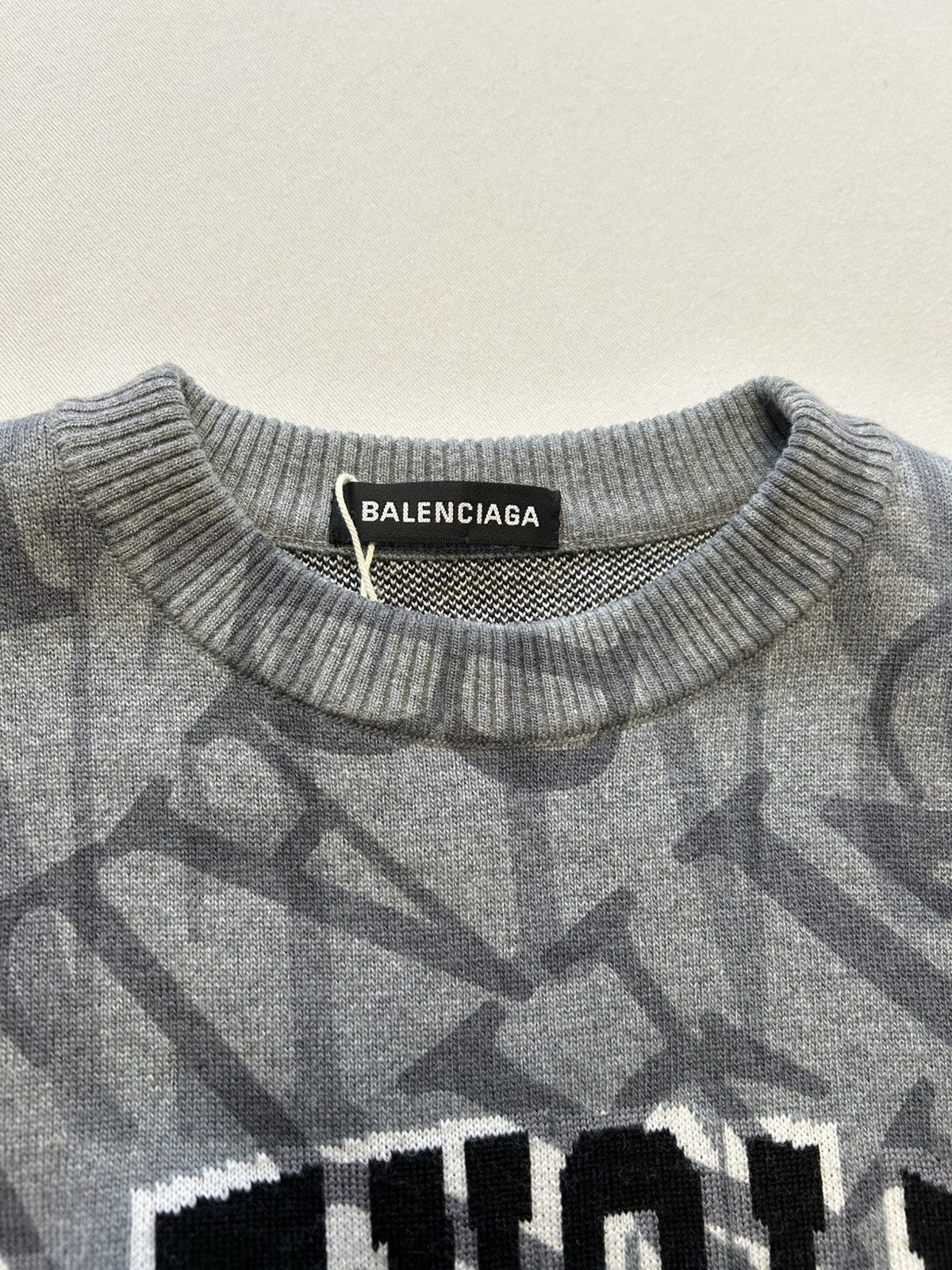 Balenciaga 2019 All-Over Logo Knit Size US S / EU 44-46 / 1 - 6 Thumbnail