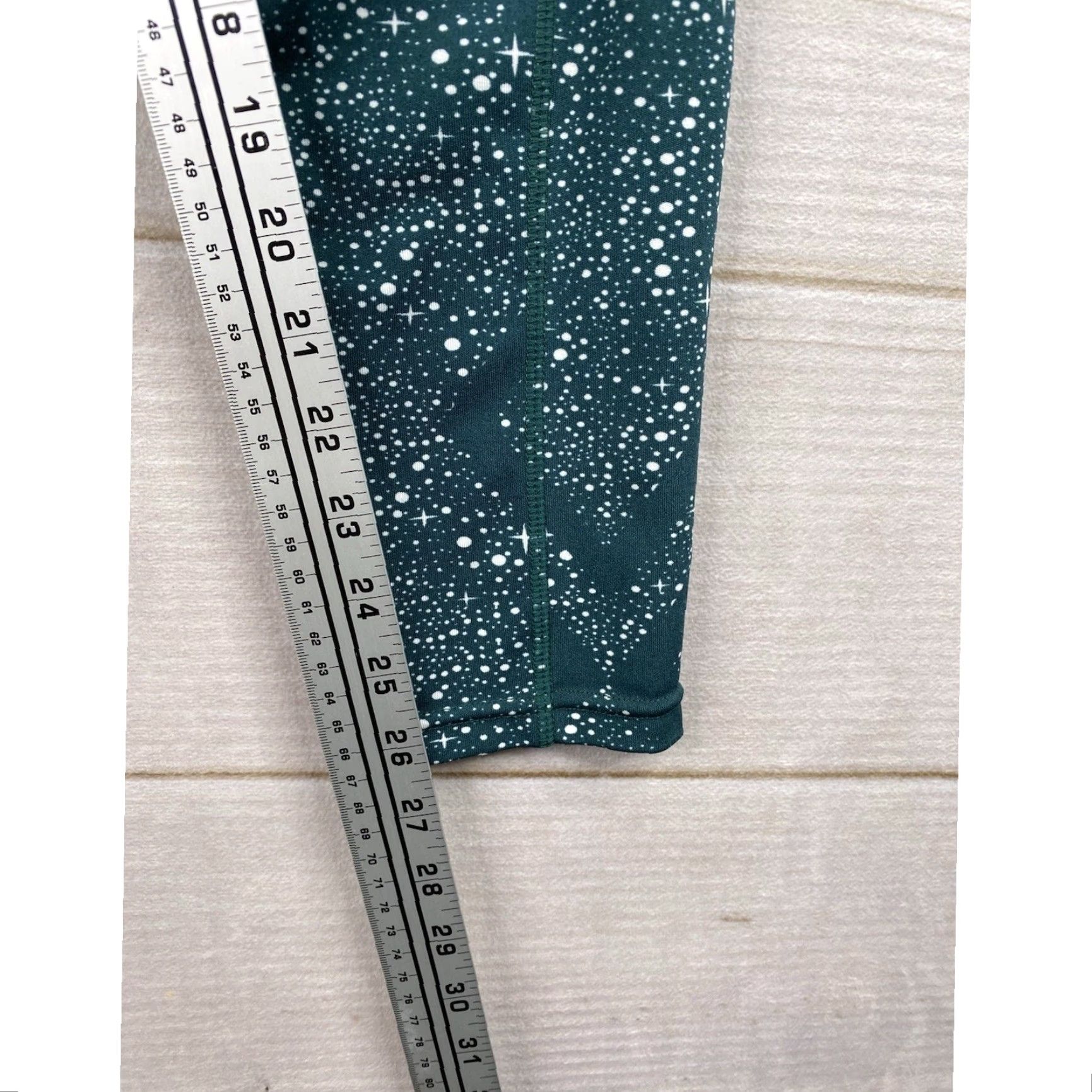 Logo 7 POP Fit Leggings Womens L Green Splatter Pockets Logo Pull On Yoga Running Capri Activewear Womens L Green Logo Pockets Size 27" / US 4 / IT 40 - 5 Thumbnail